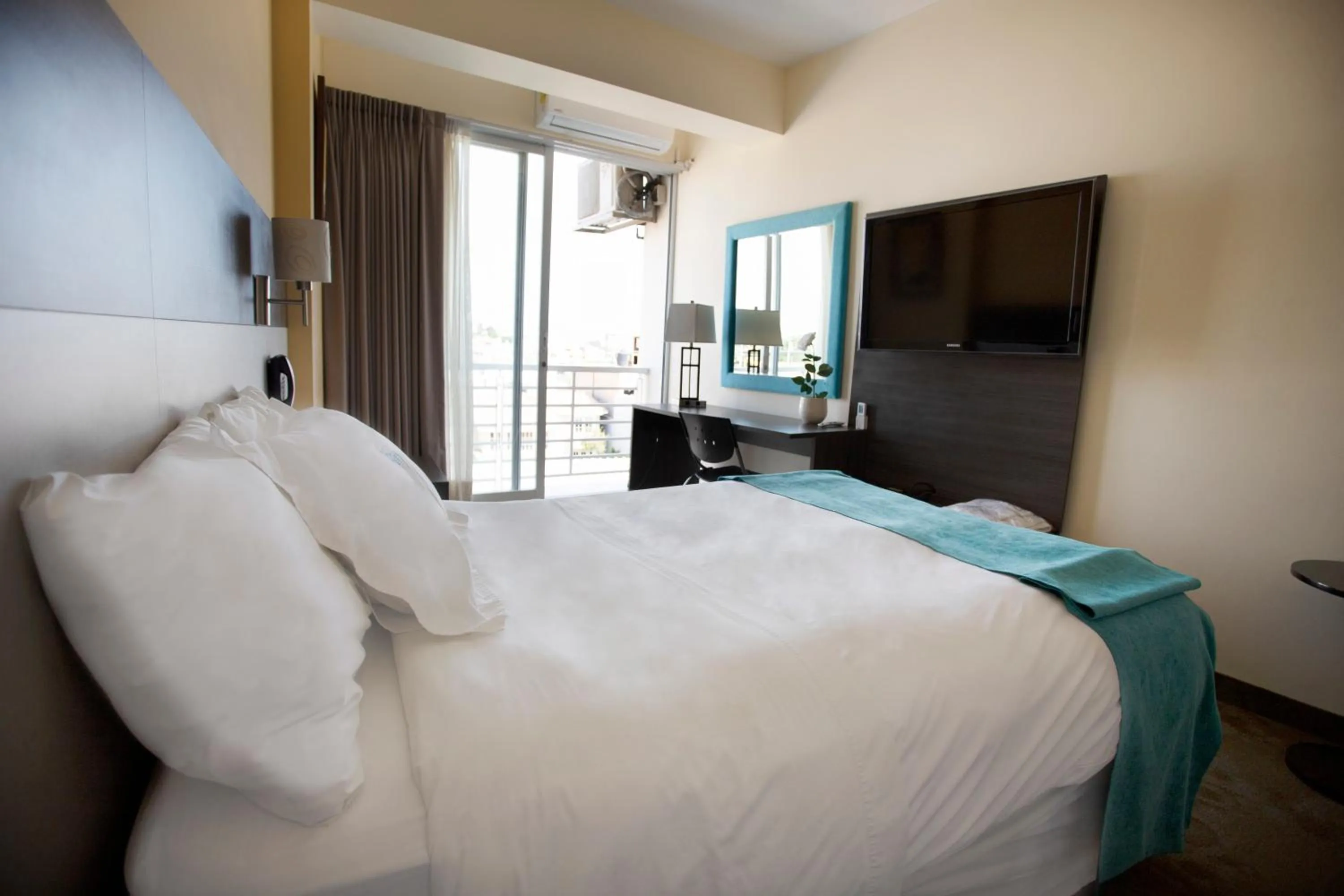 Bed in Hotel Maresta Lodge - Hotel Asociado Casa Andina