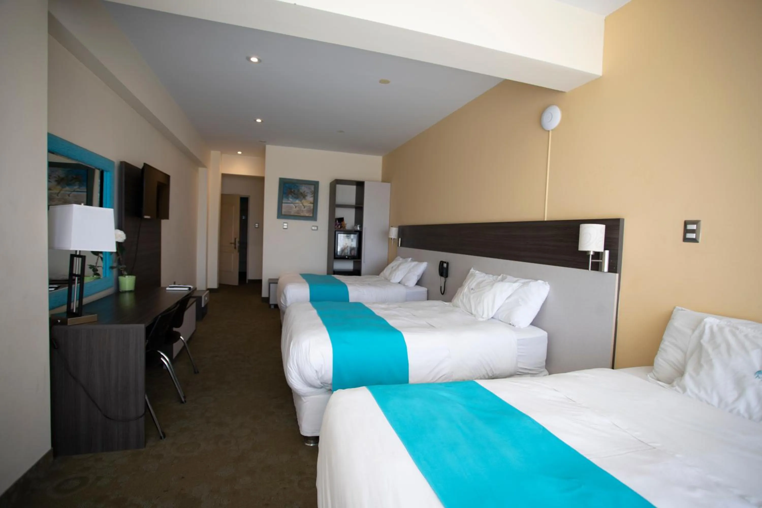 Bed in Hotel Maresta Lodge - Hotel Asociado Casa Andina