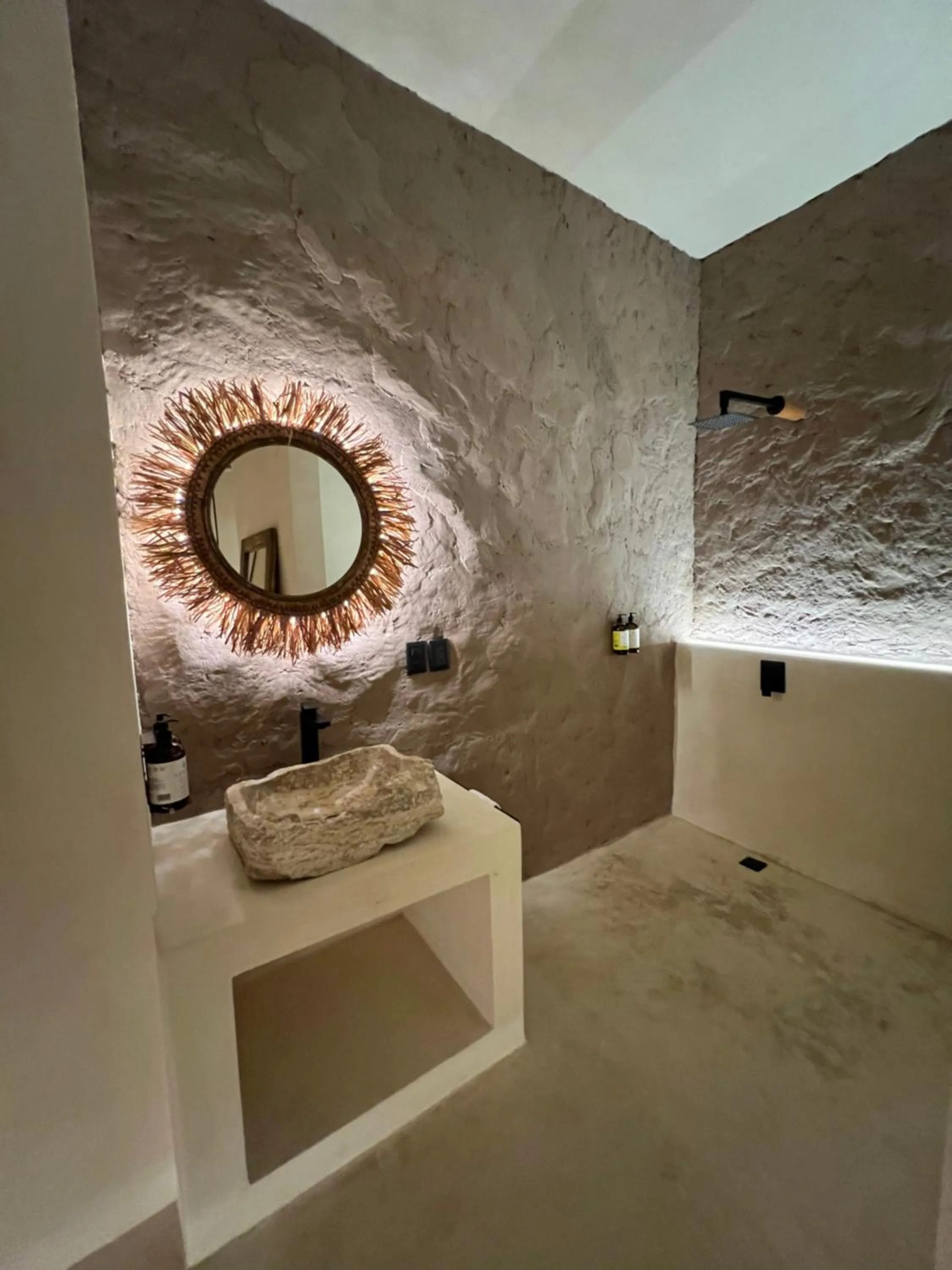 Bathroom in Tikul Hotel Boutique