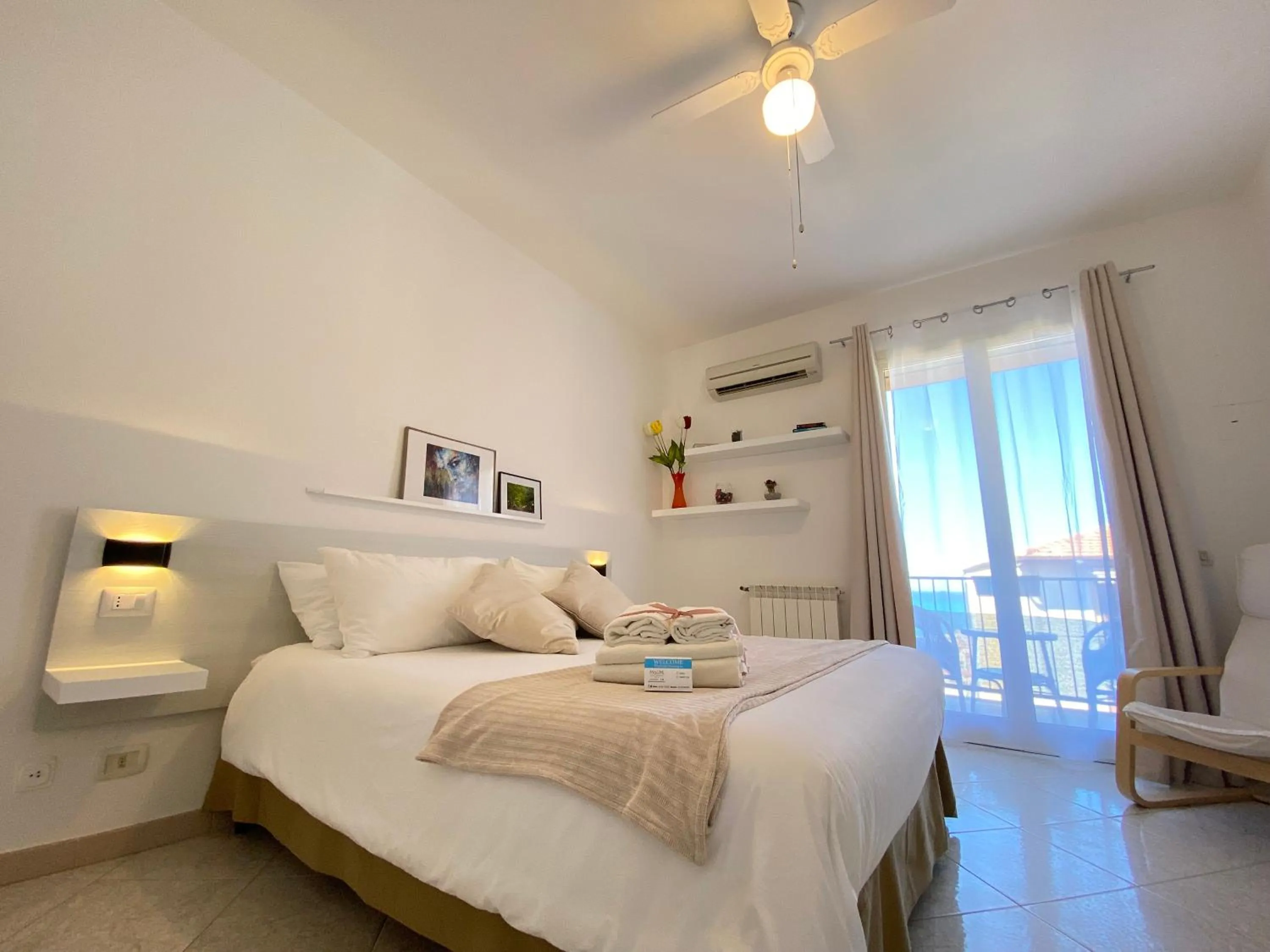 Bedroom, Bed in Ma&Mi Guest House