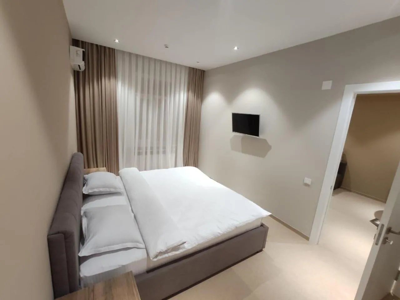 Photo of the whole room in PANA HOTEL