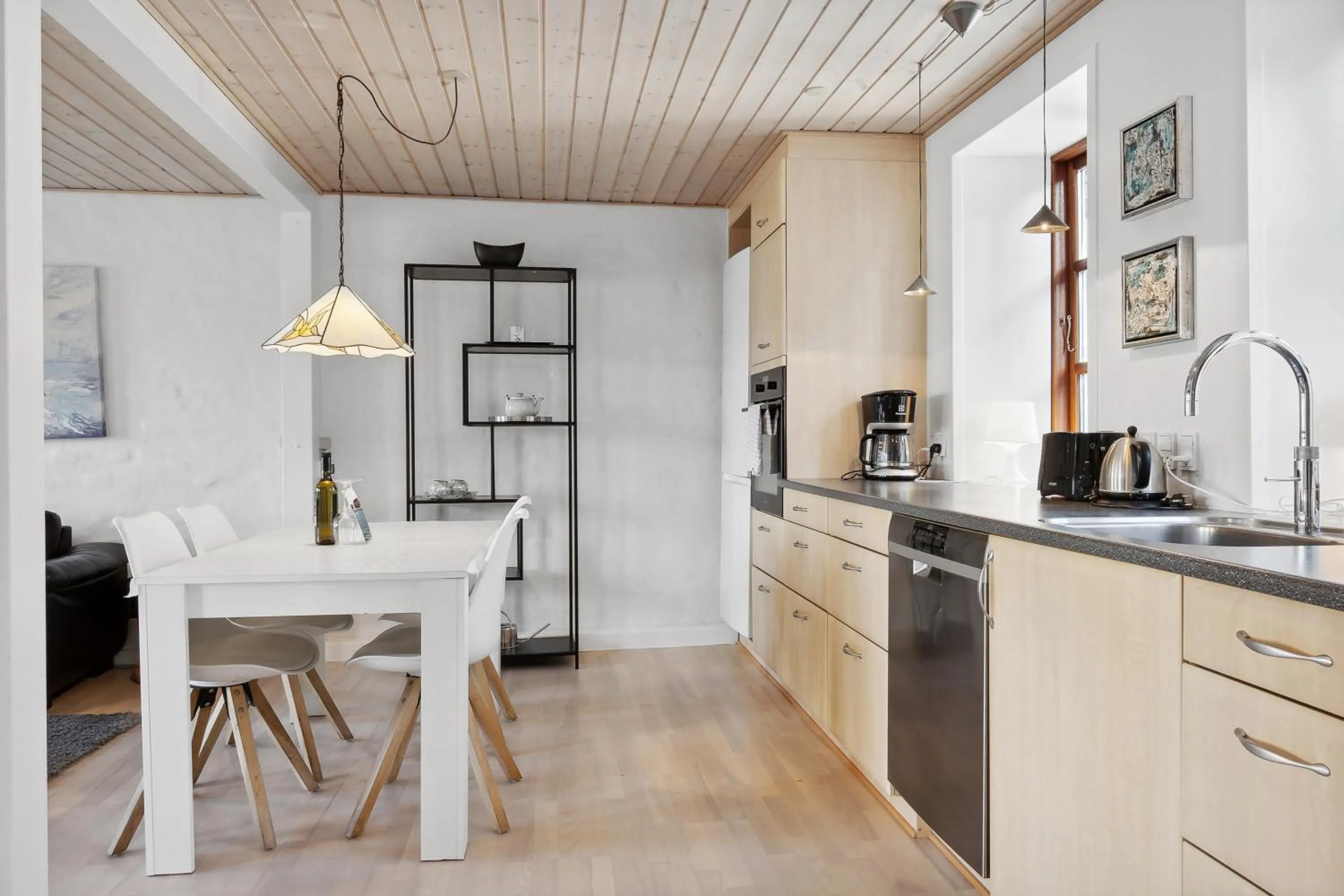kitchen in City Harbour House