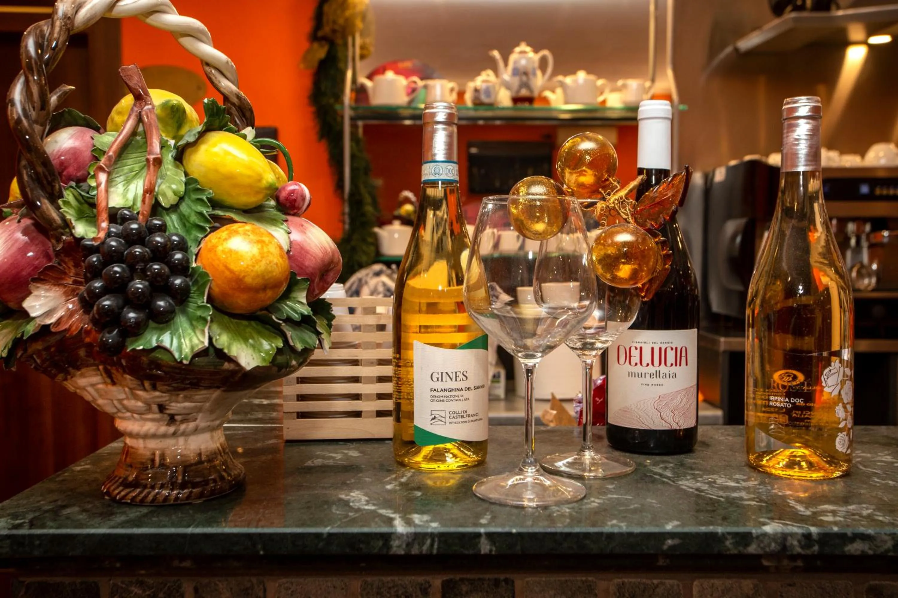 Lounge or bar in Hotel Neapolis