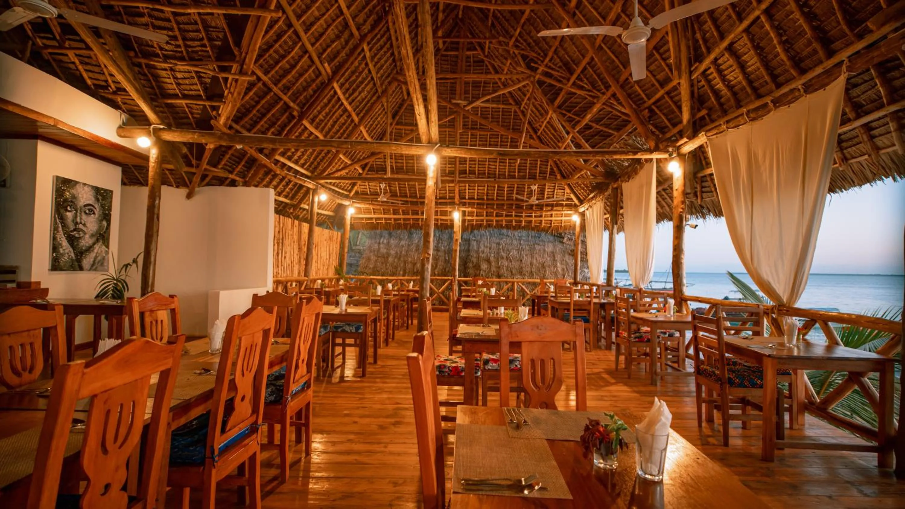 Restaurant/places to eat in Sansi Kendwa Beach Resort