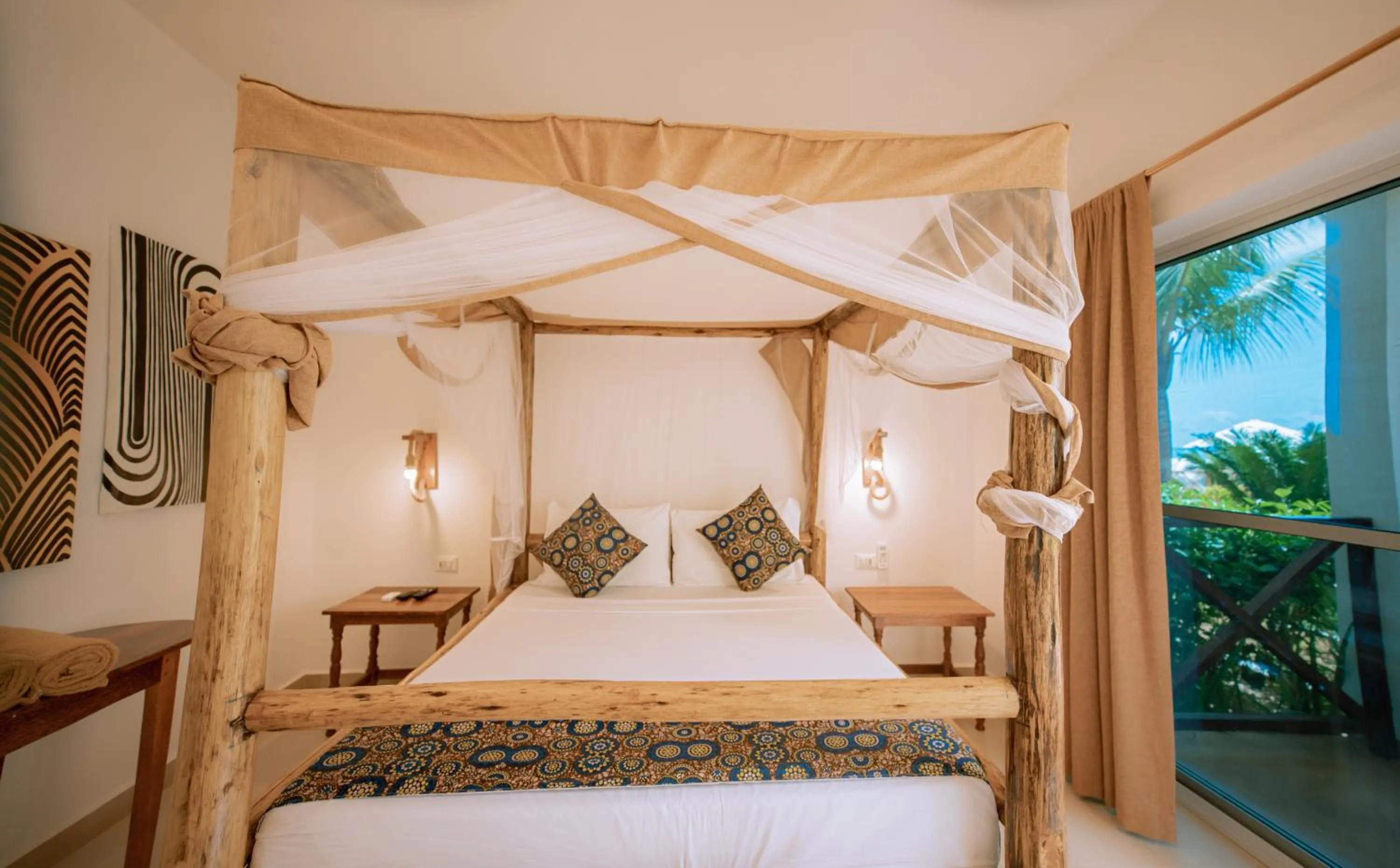Bed in Sansi Kendwa Beach Resort