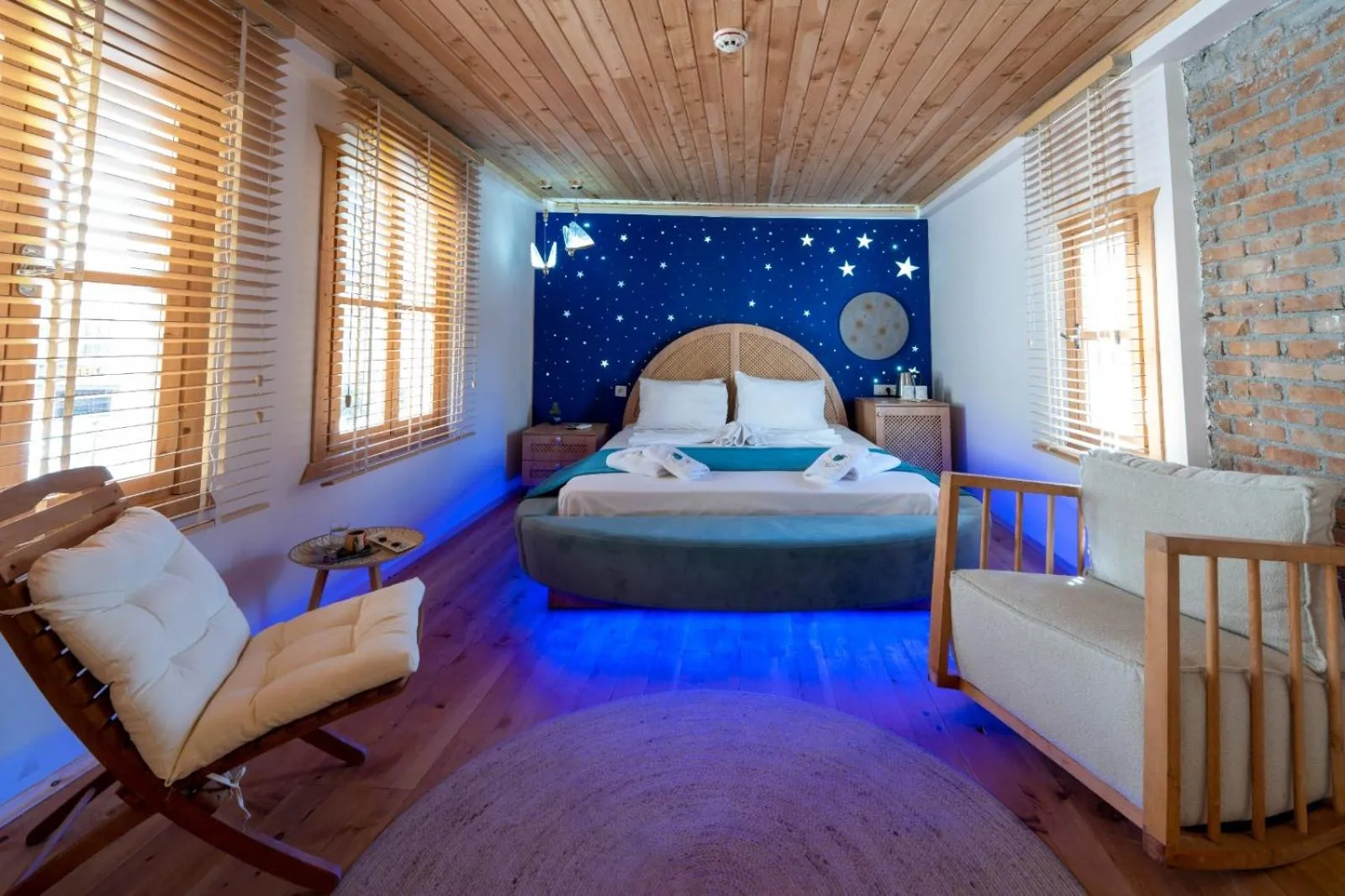 Seating area, Bed in The Little Prince Boutique Otel