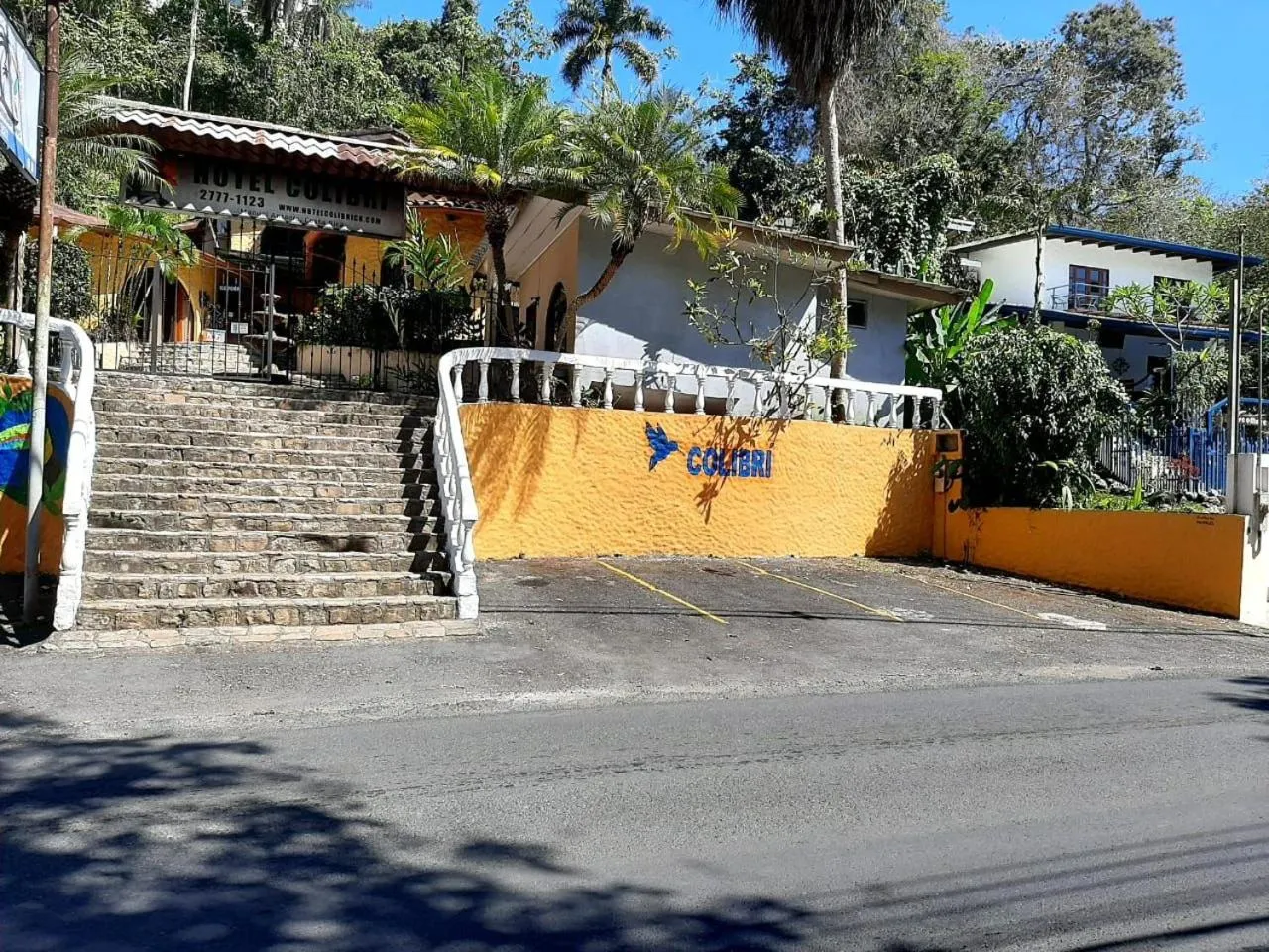 Parking in Hospedaje Colibri