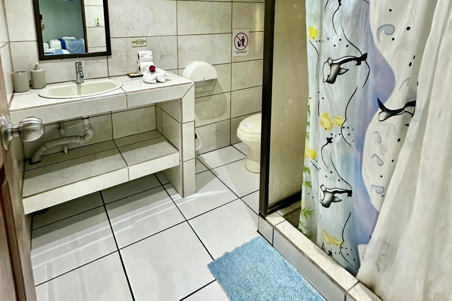 Bathroom in Hospedaje Colibri