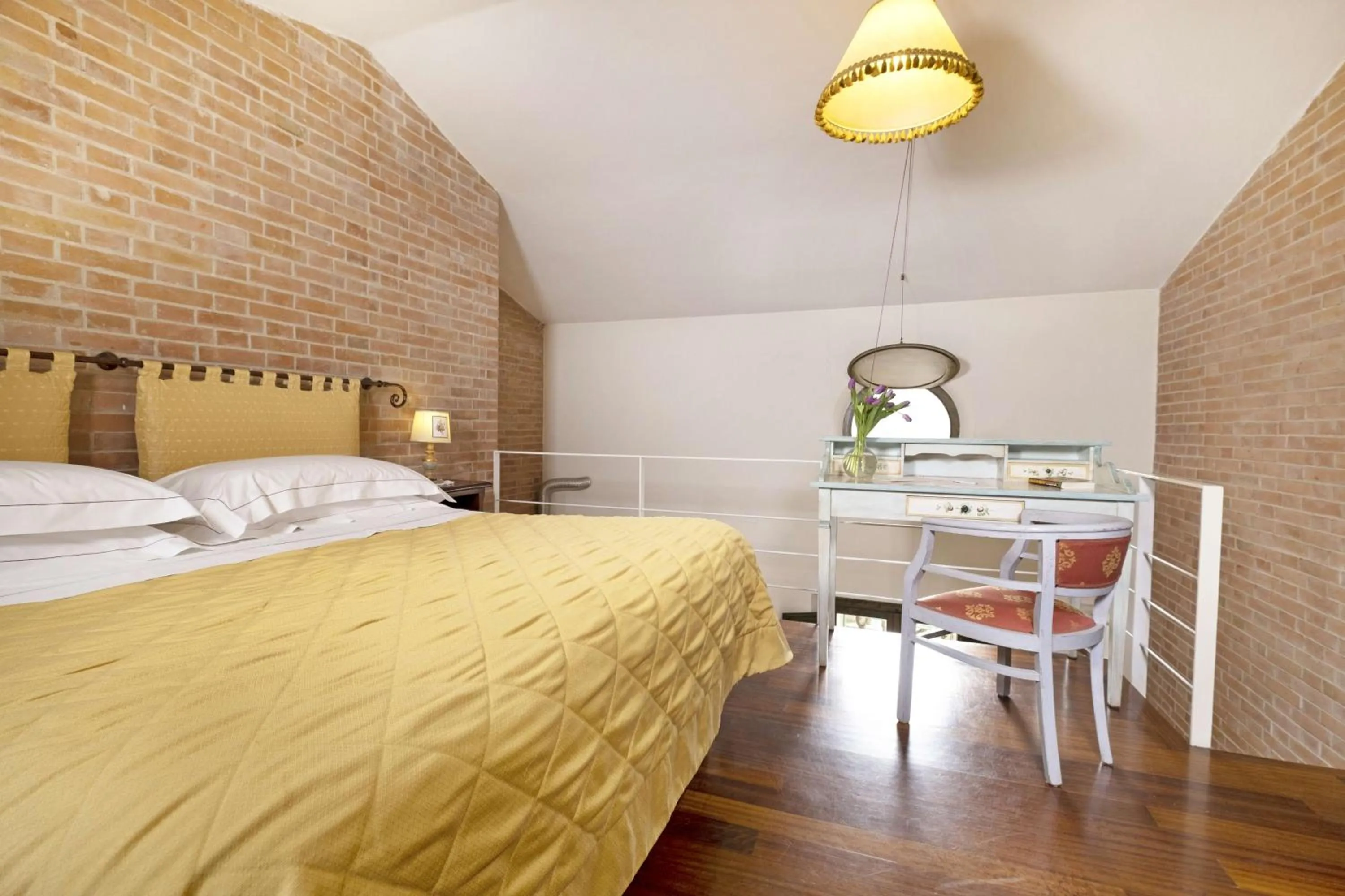 Bed in Borgo Grondaie
