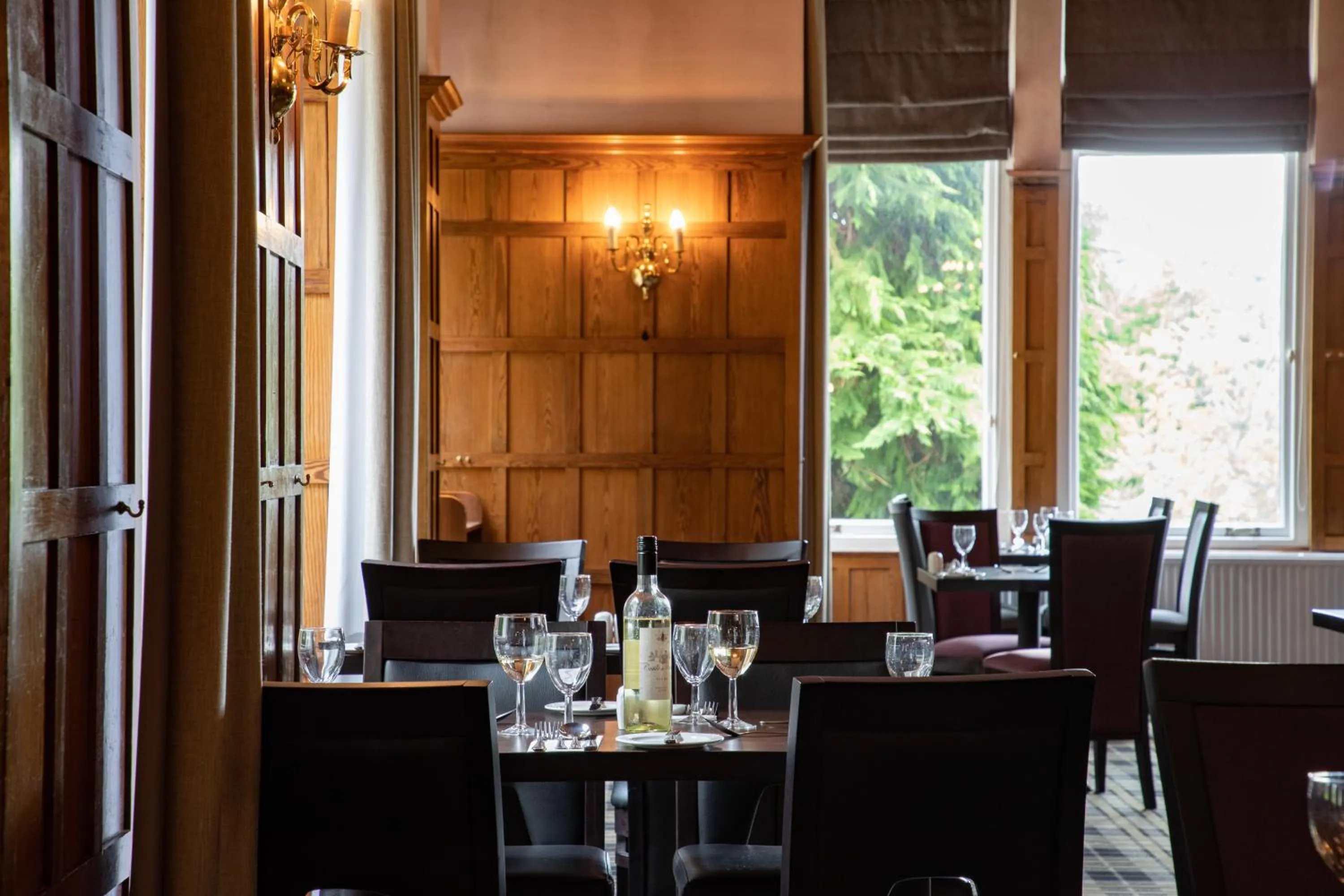 Drinks in The Highland Hotel by Compass Hospitality