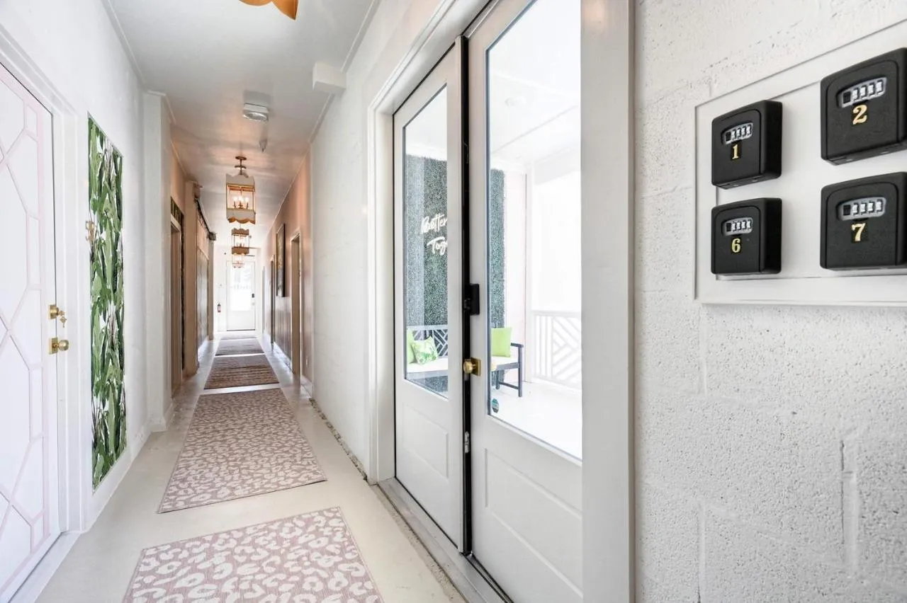 The Oleander Hotel Room 5