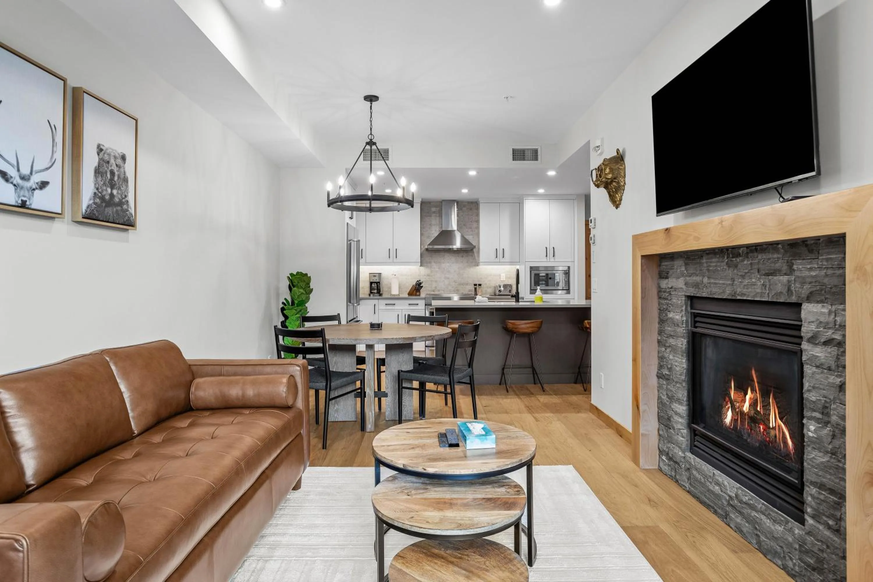 Living room in Spring Creek Vacations