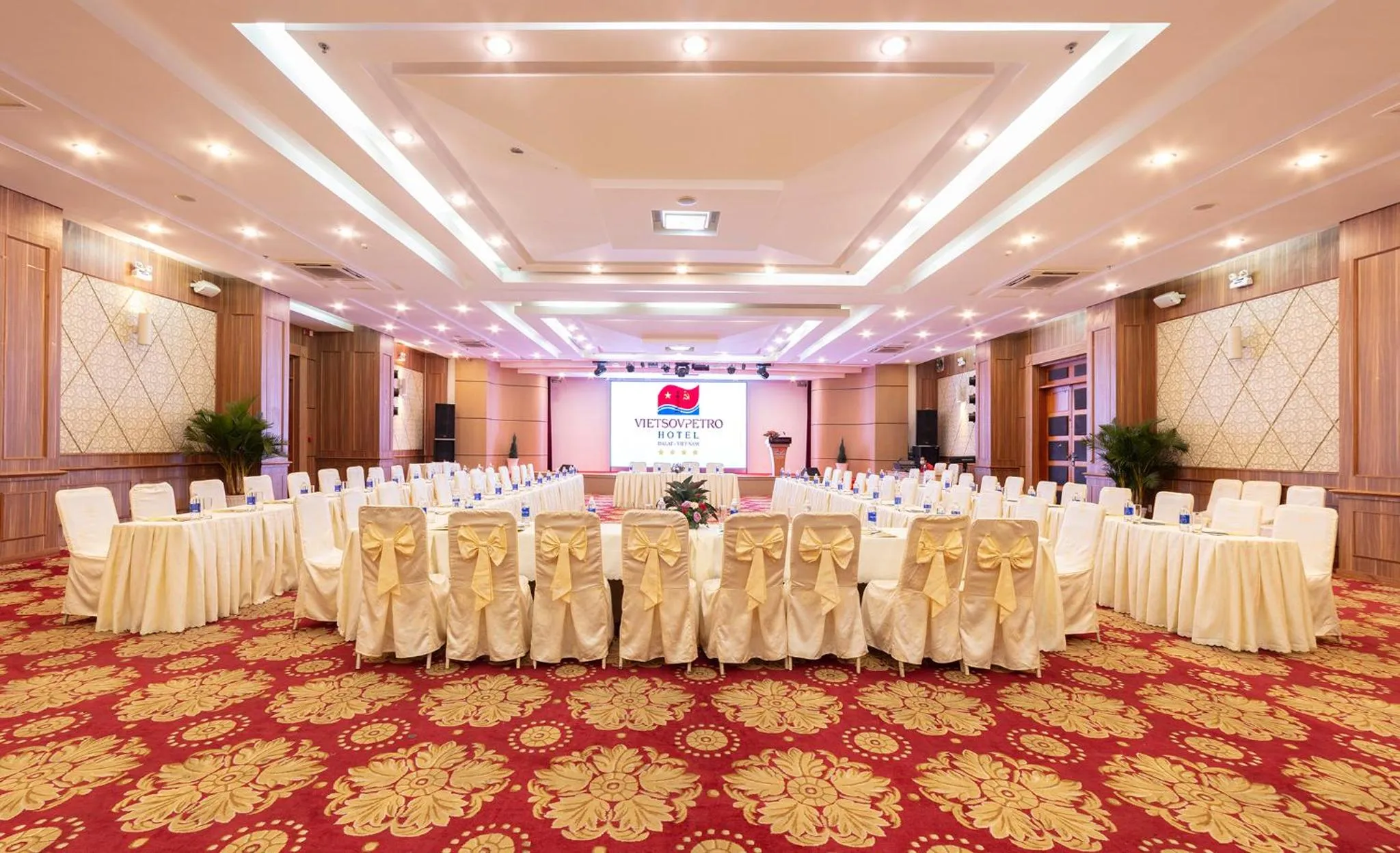 Business facilities in Vietsovpetro Hotel Dalat