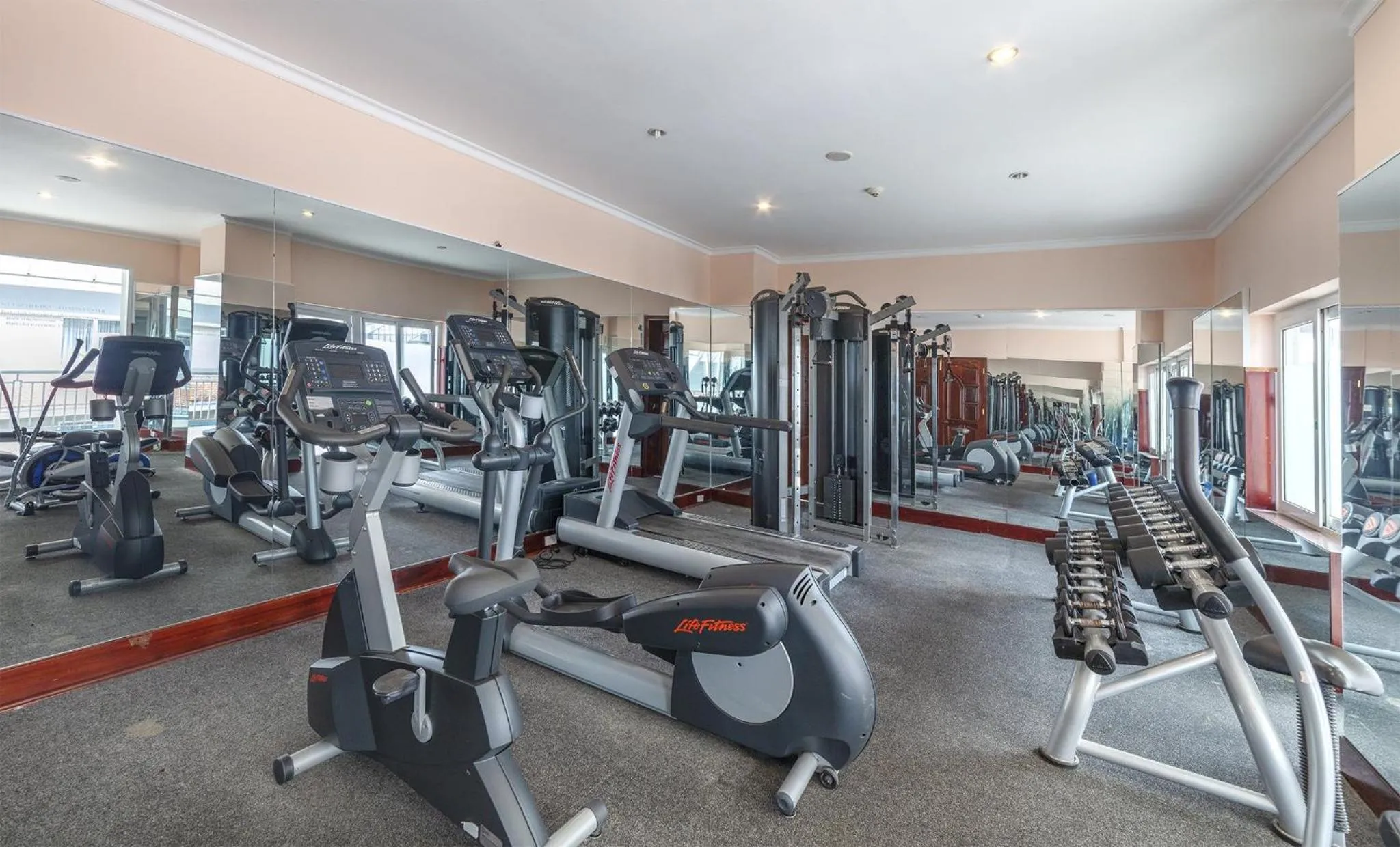 Fitness centre/facilities in Vietsovpetro Hotel Dalat