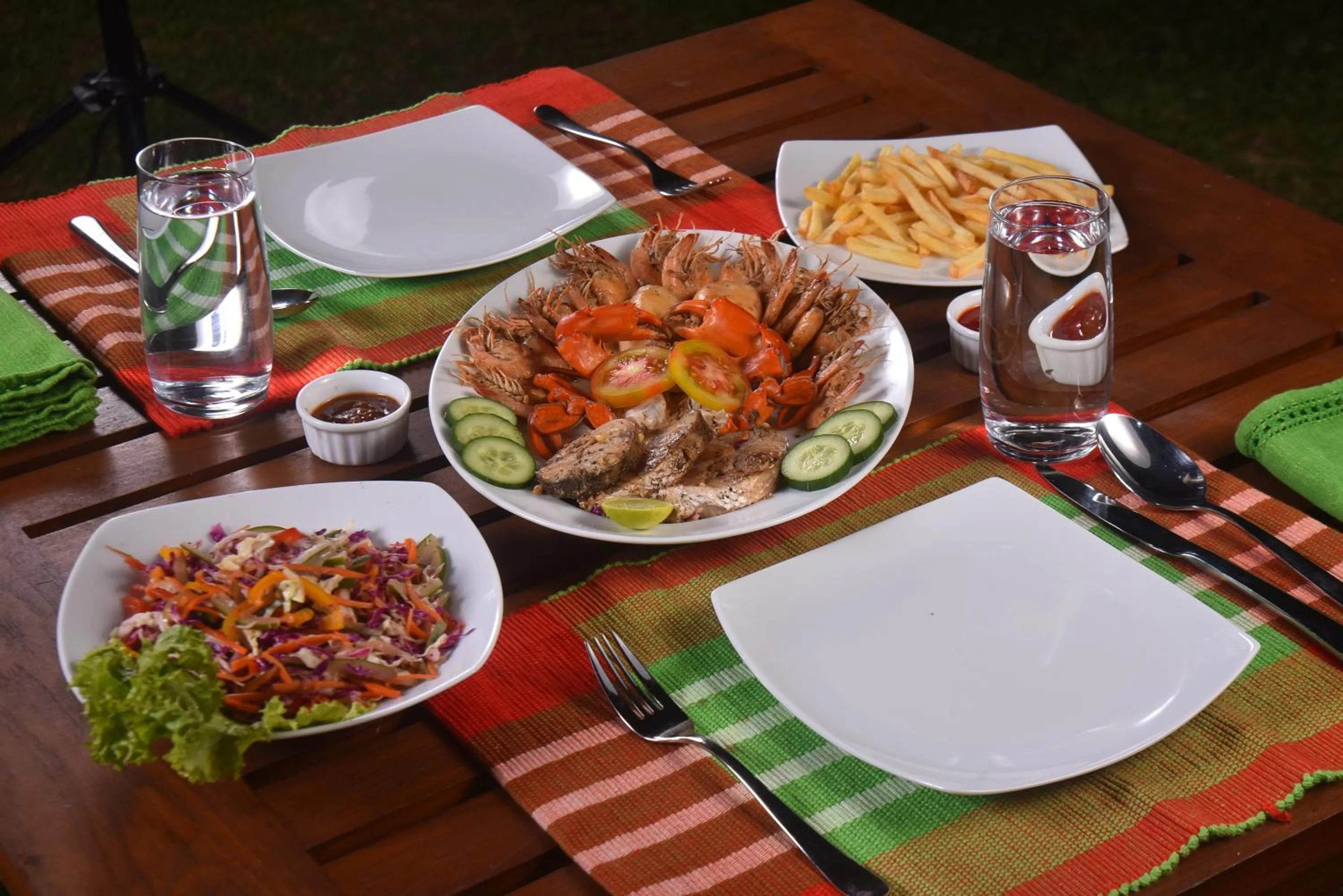 Food in Serendipity Lake - Hikkaduwa