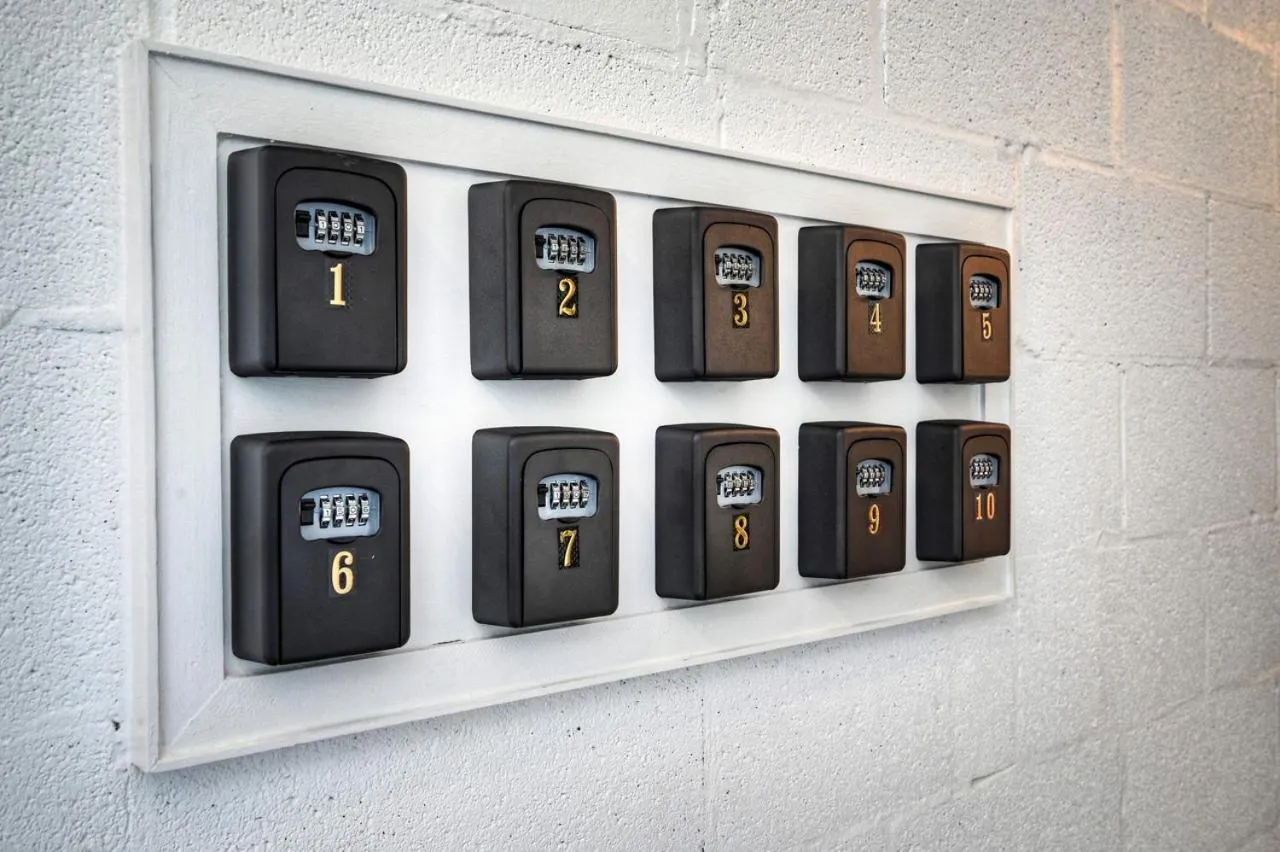 The Oleander Hotel Room 10