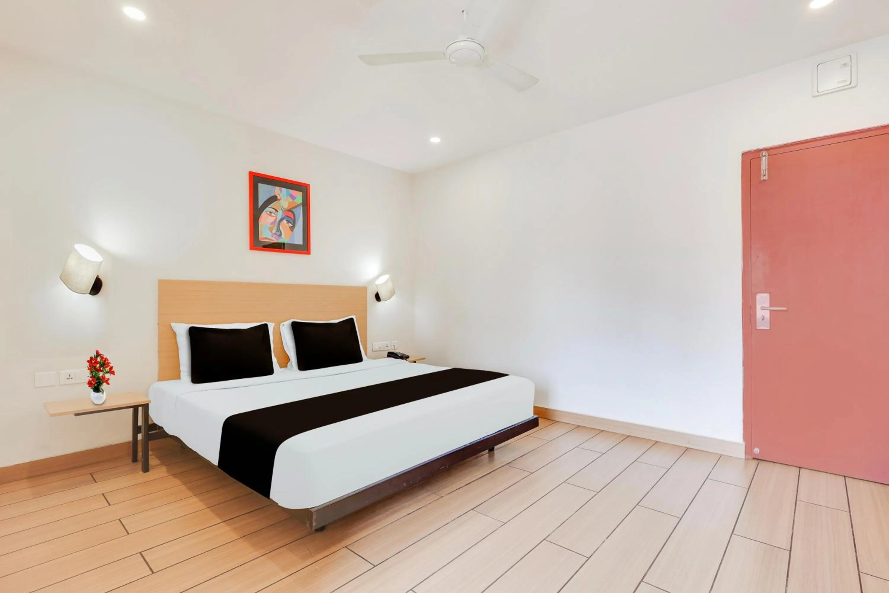 Bedroom, Bed in Super Townhouse Visakhapatnam