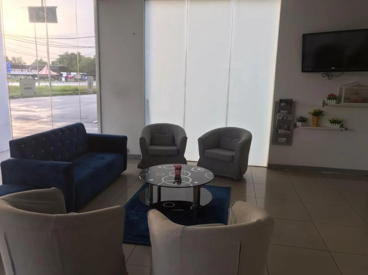 Lobby or reception in Coastline Hotel