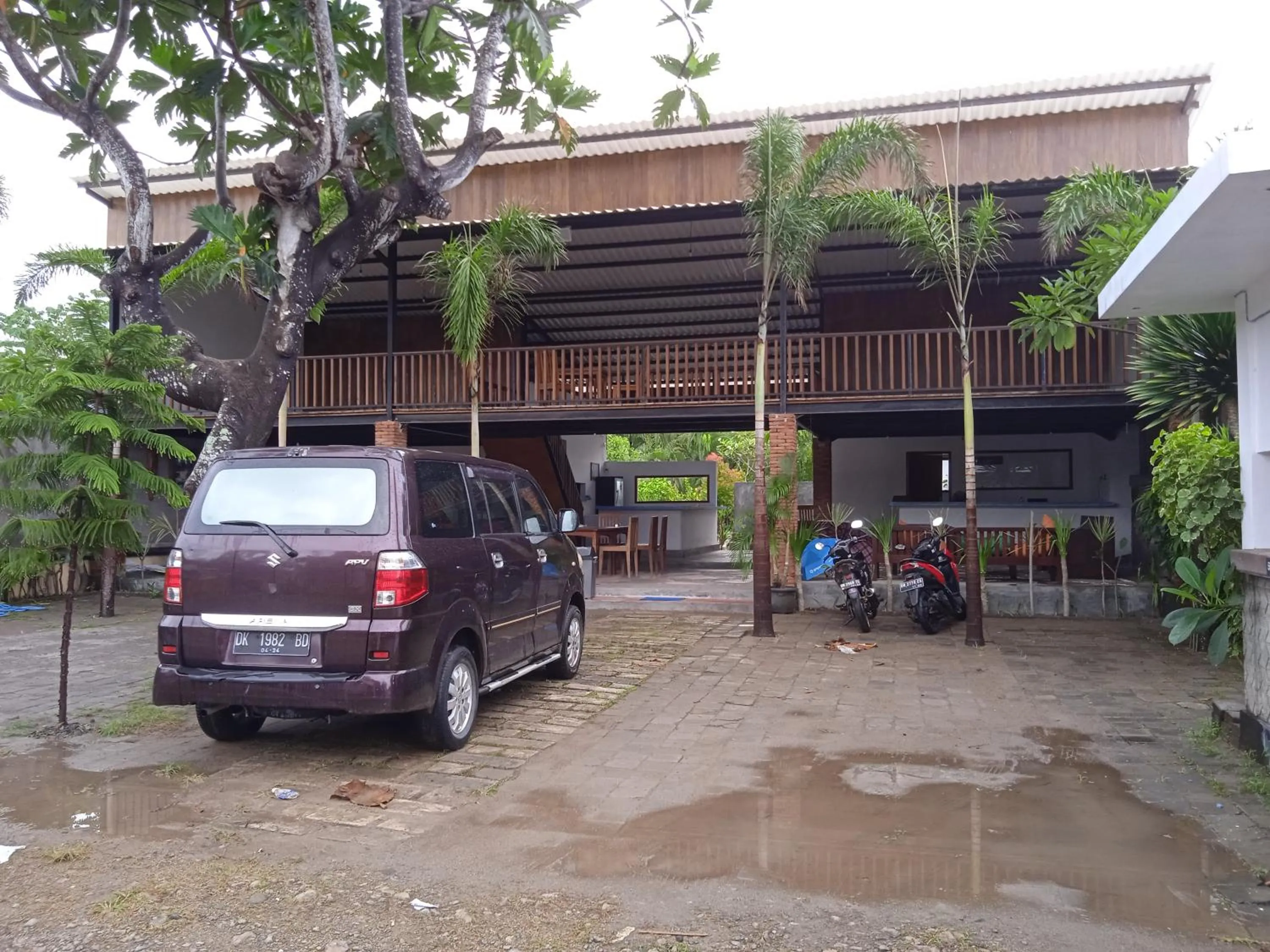 Property building in family house hotel kuta