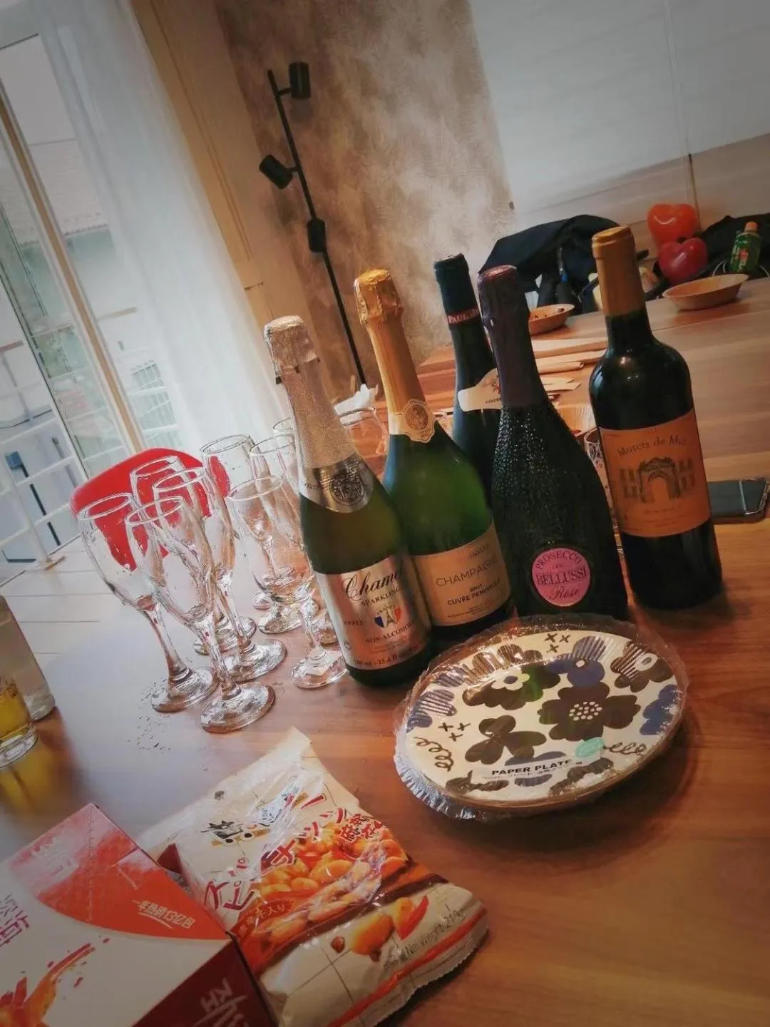 Activities in ABURATSUBO Bekkan 三浦半島の最南端にある有数のマグロの町 BBQが可能な貸別荘