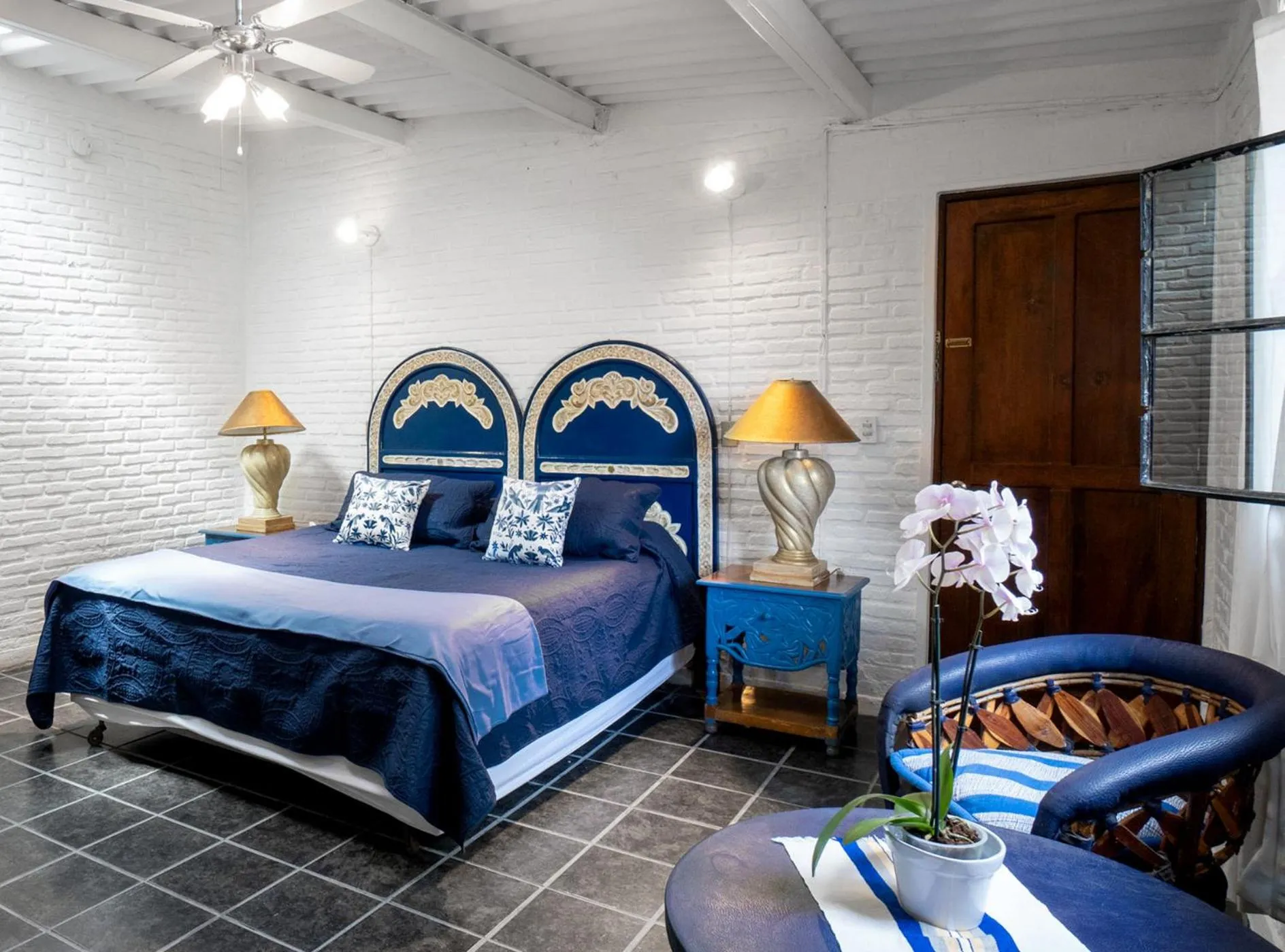 Restaurant/places to eat, Bed in Garden of Dreams Boutique Hotel