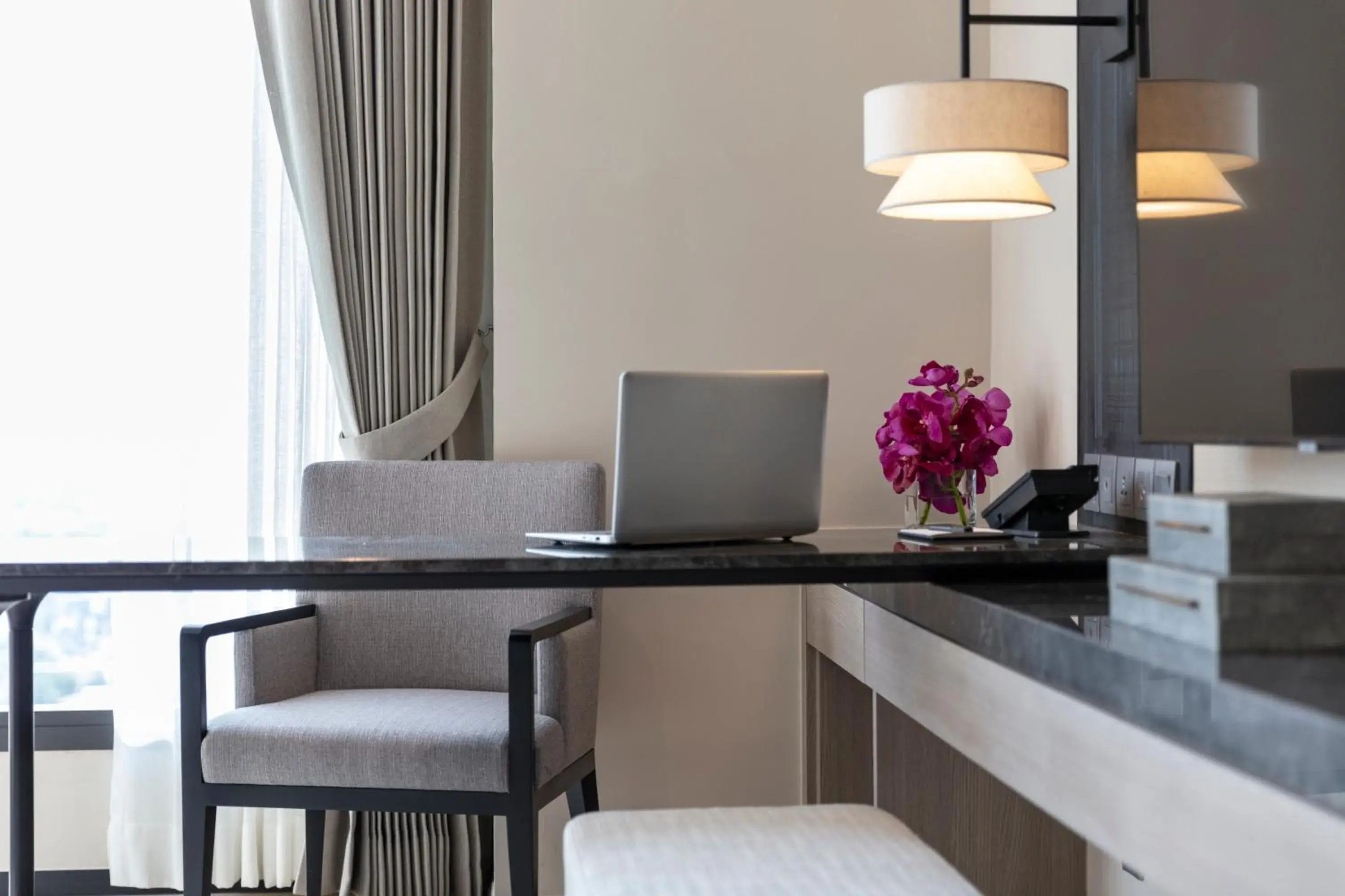 Deluxe King Room in Ascott Thonglor Bangkok - SHA Plus Certified Deluxe King Room in Ascott Thonglor Bangkok - SHA Plus Certified