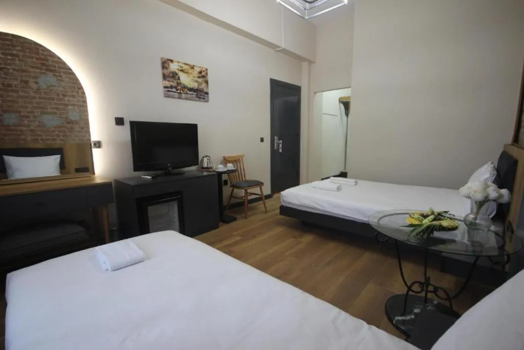 Bed in TAXIM 34 Hotel İstanbul