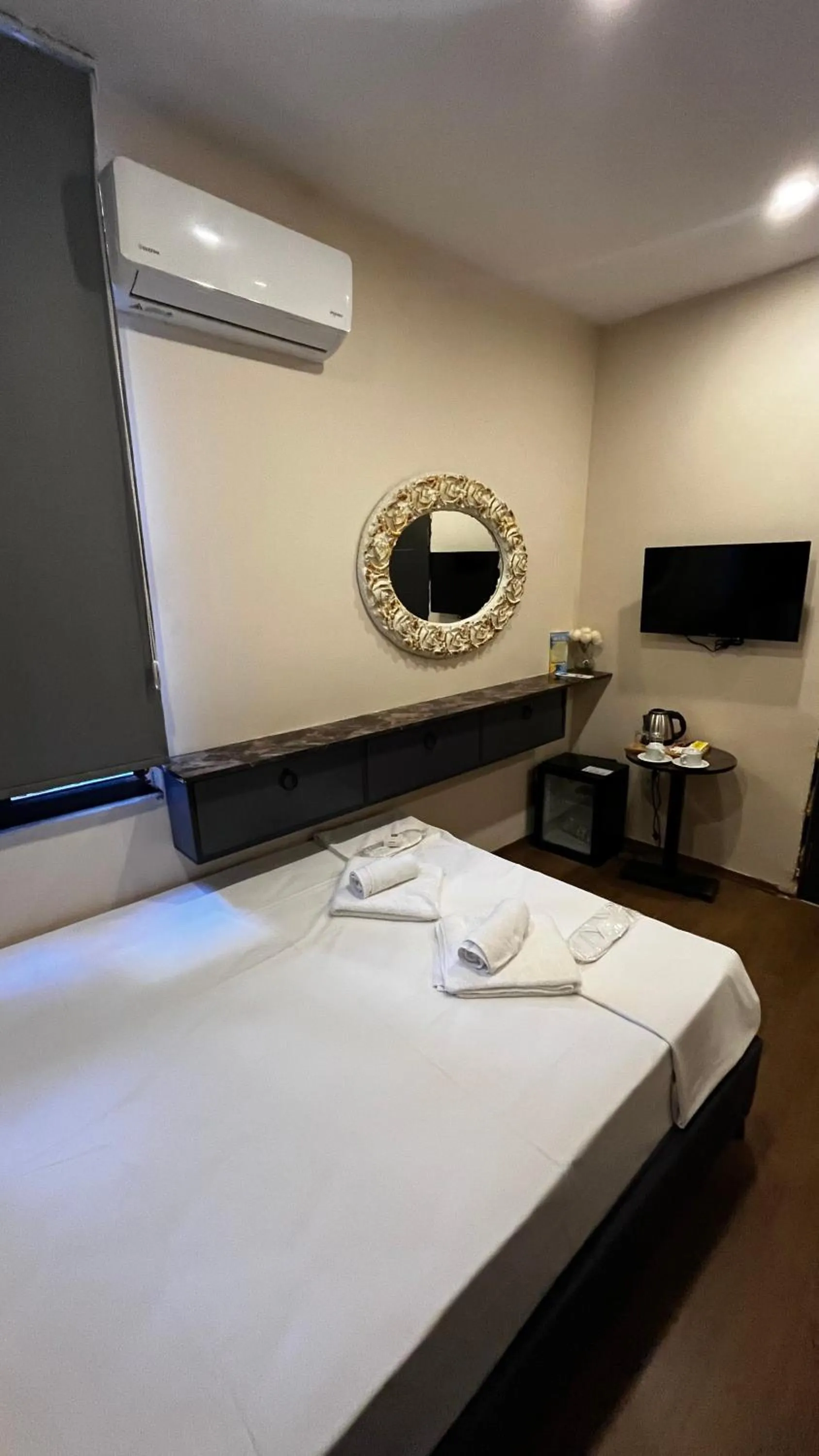 Bed in TAXIM 34 Hotel İstanbul