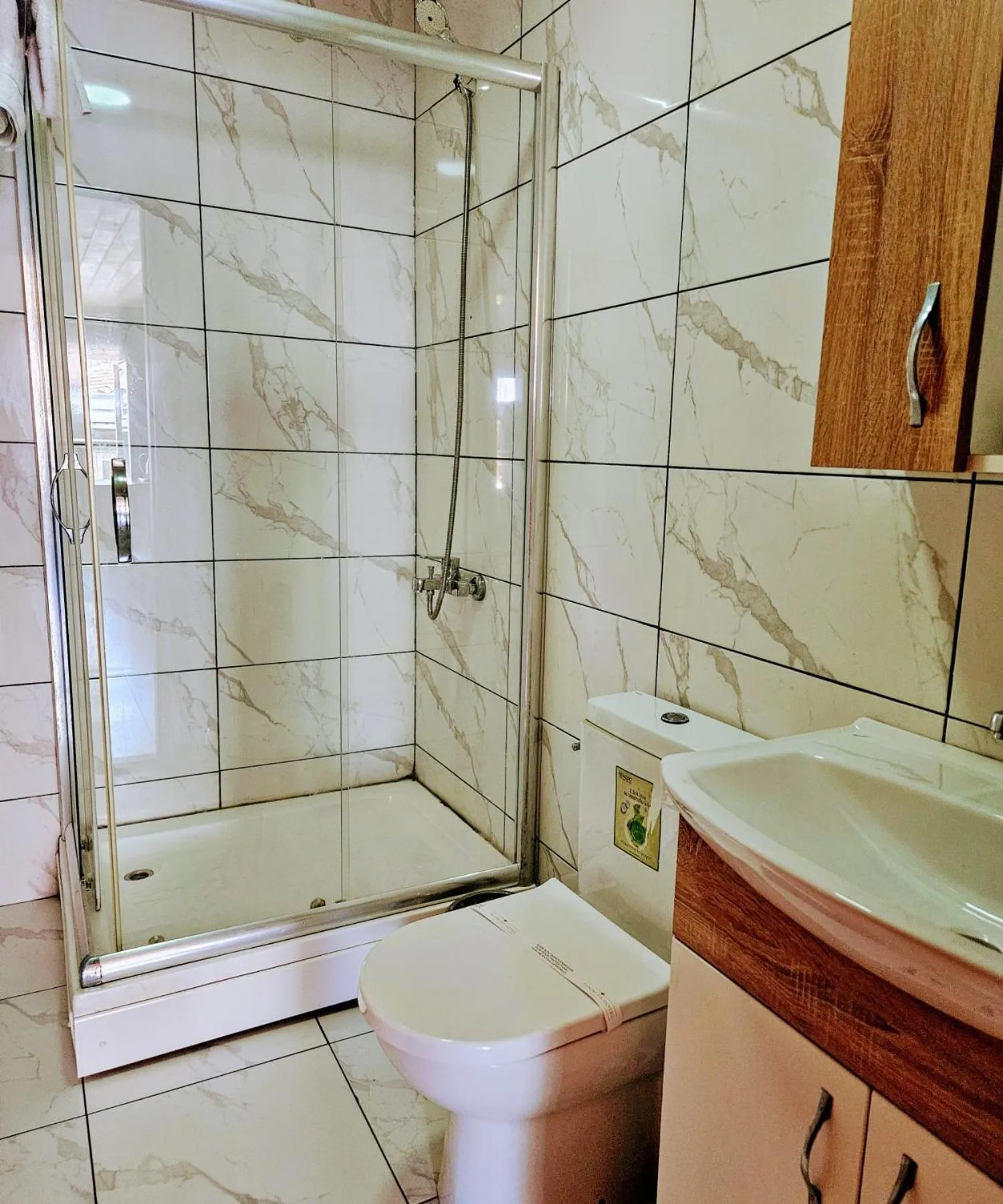 Shower in TAXIM 34 Hotel İstanbul