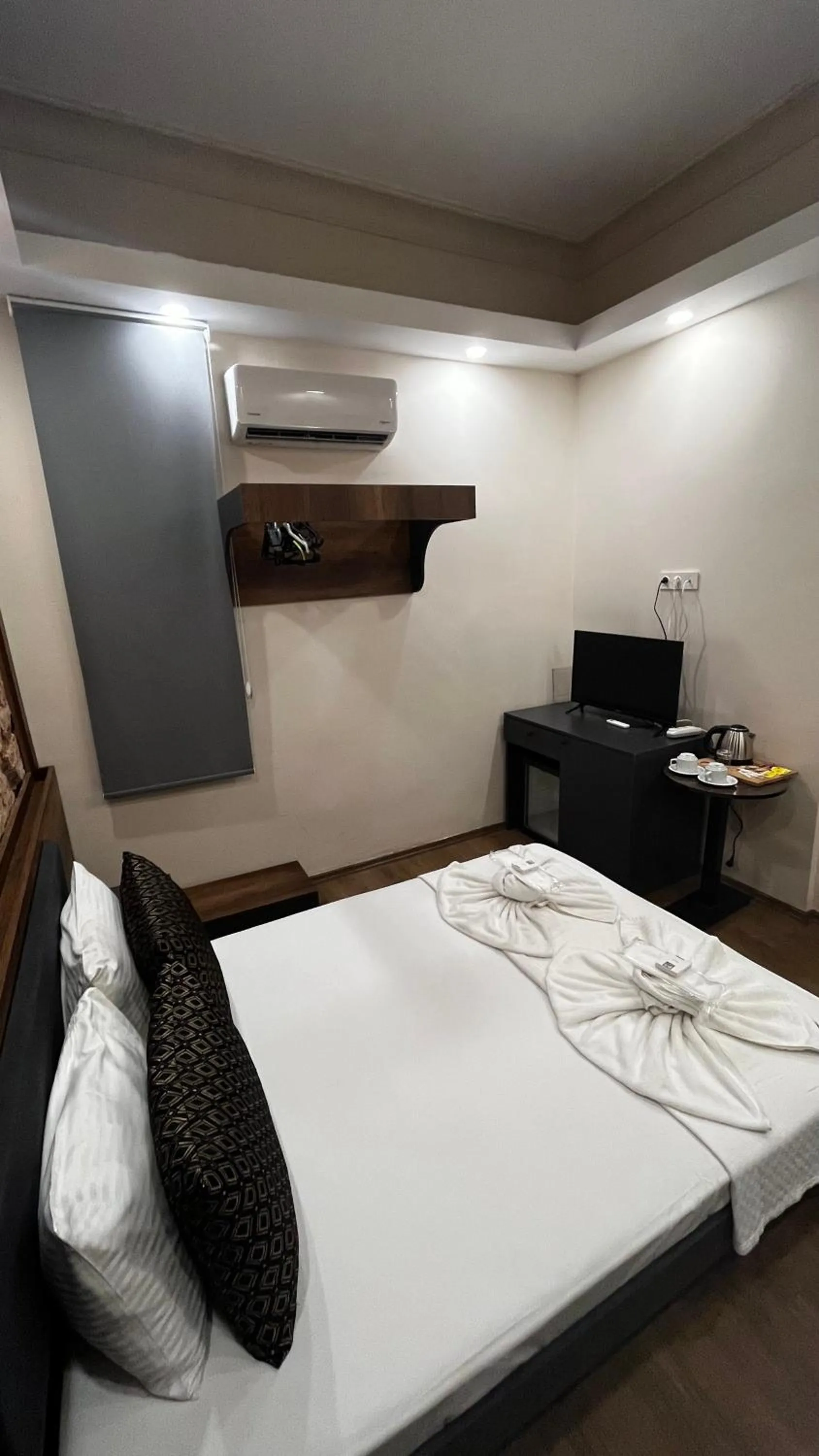 Bed in TAXIM 34 Hotel İstanbul