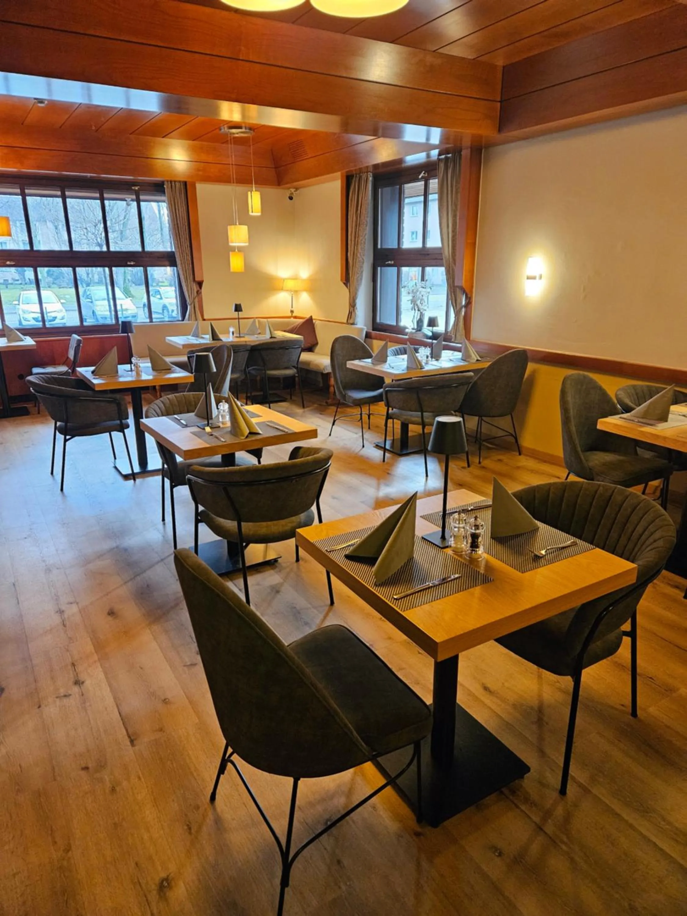 Restaurant/places to eat in PLAZA INN Recklinghausen