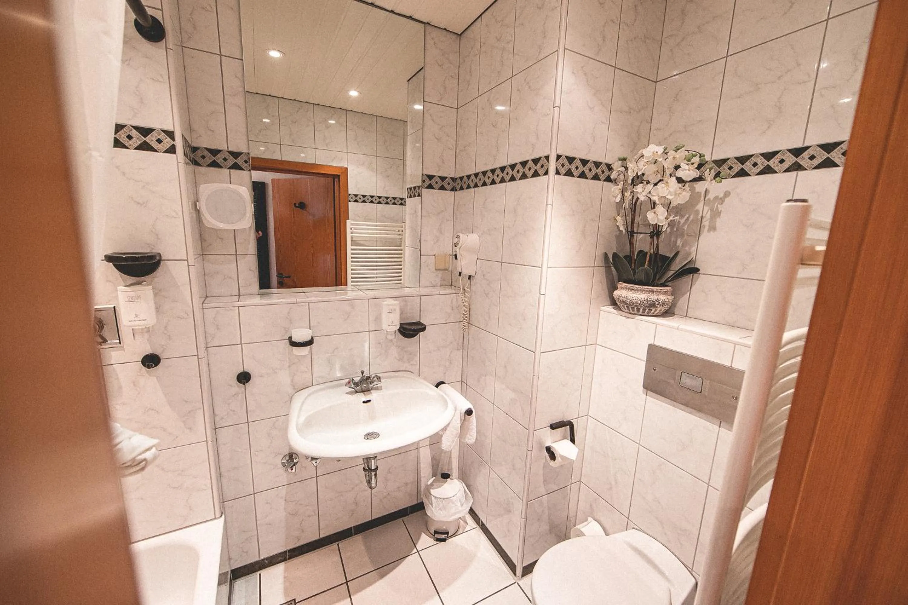 Bathroom in PLAZA INN Recklinghausen
