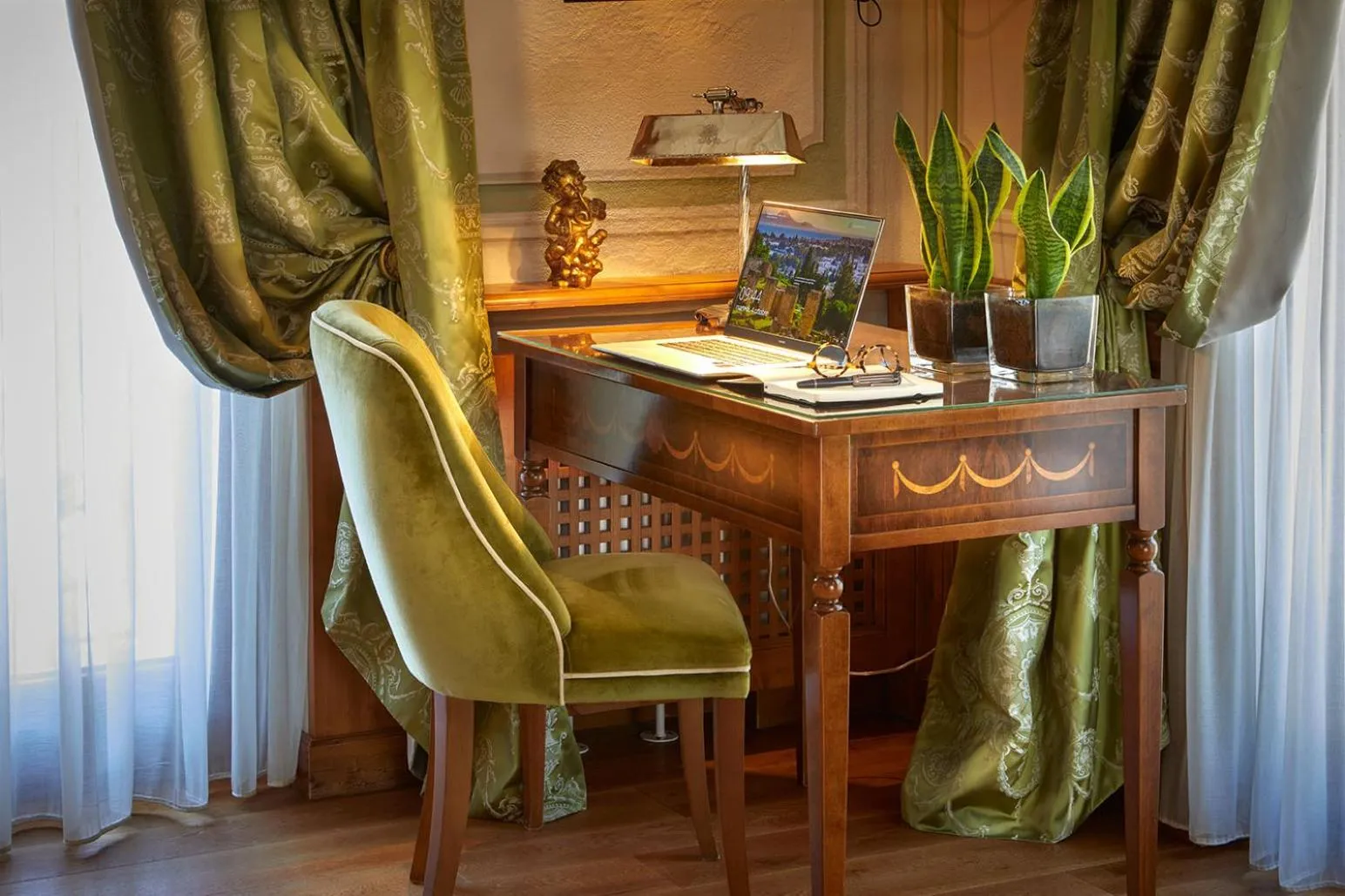 hair dresser in Hotel Miramonti