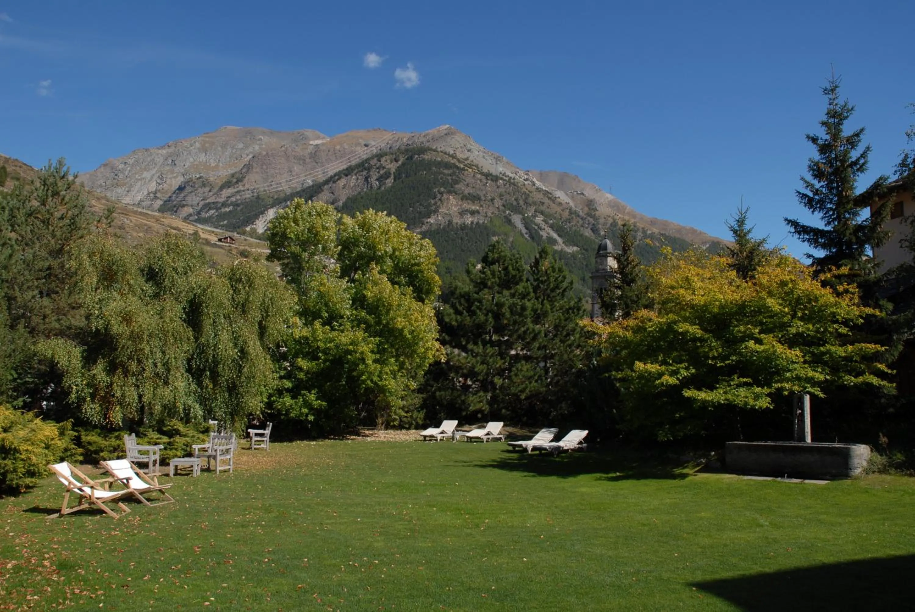 Garden in Hotel Miramonti