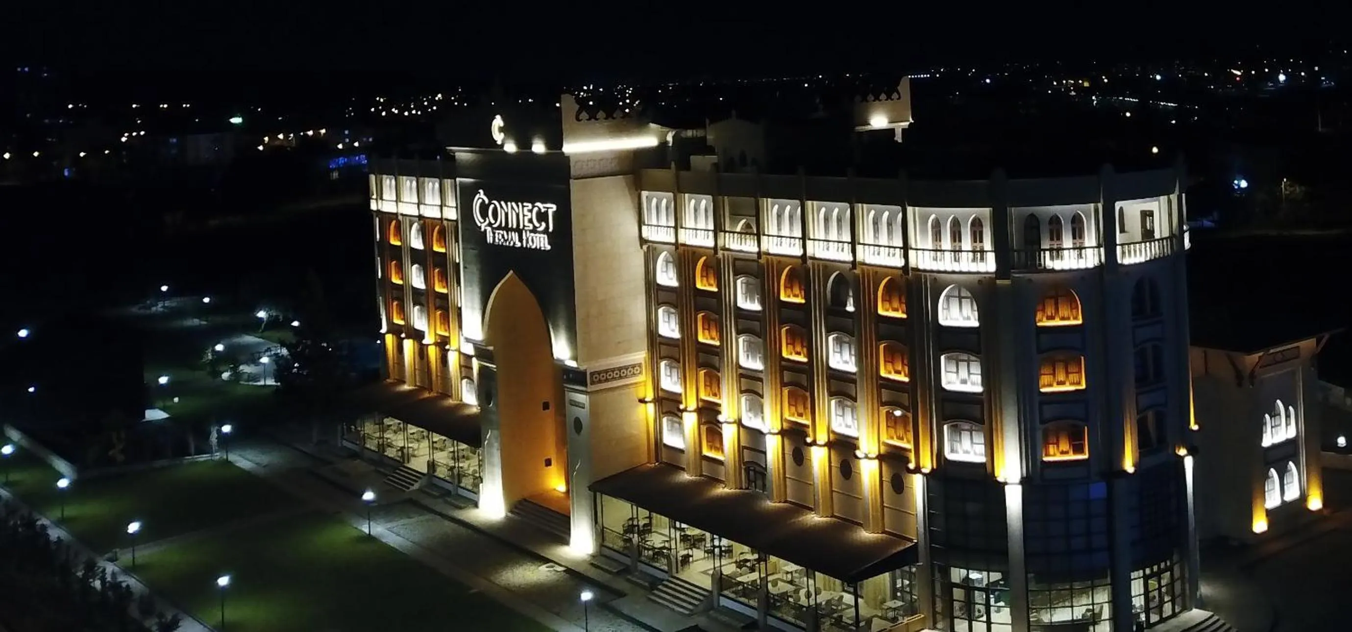 Property building in CONNECT THERMAL HOTEL