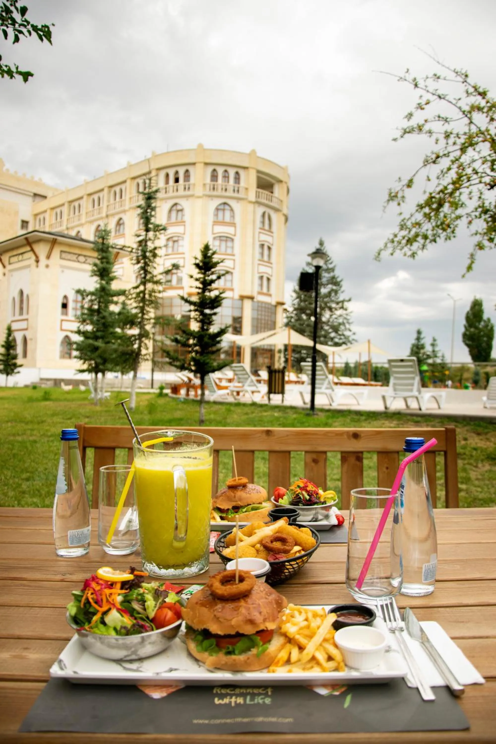Garden in CONNECT THERMAL HOTEL