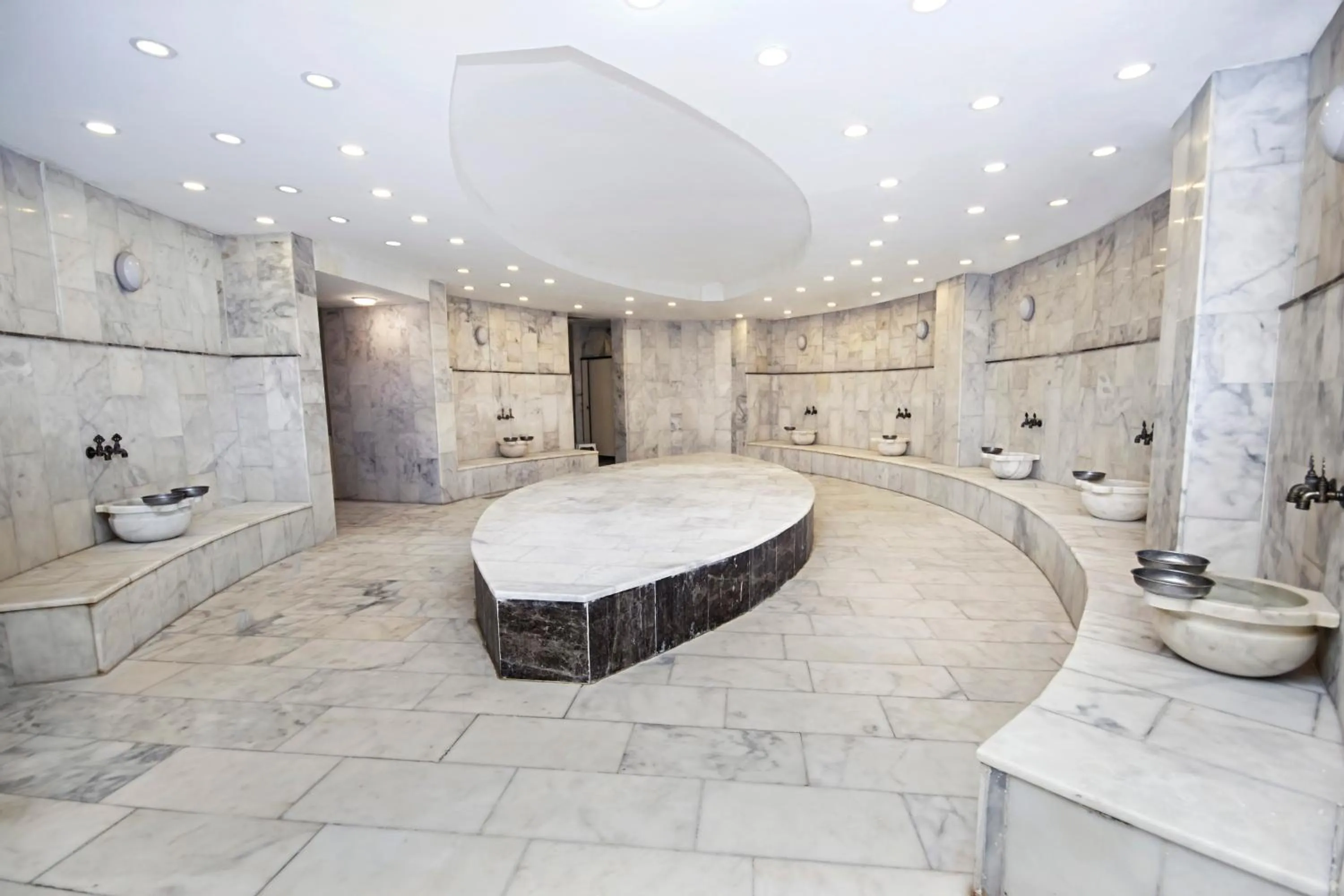 Public Bath in CONNECT THERMAL HOTEL