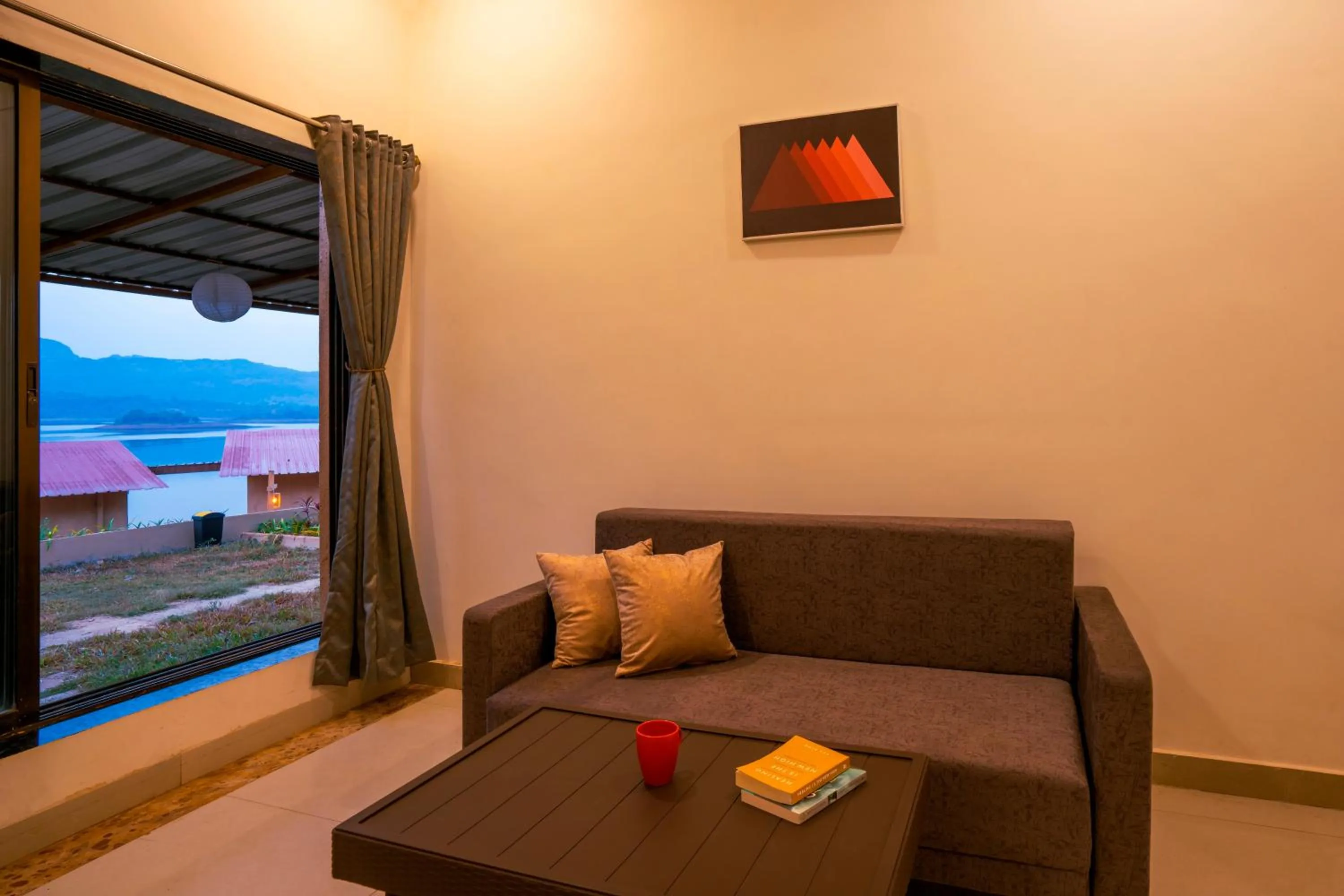 Living room in Zostel Plus Lonavala