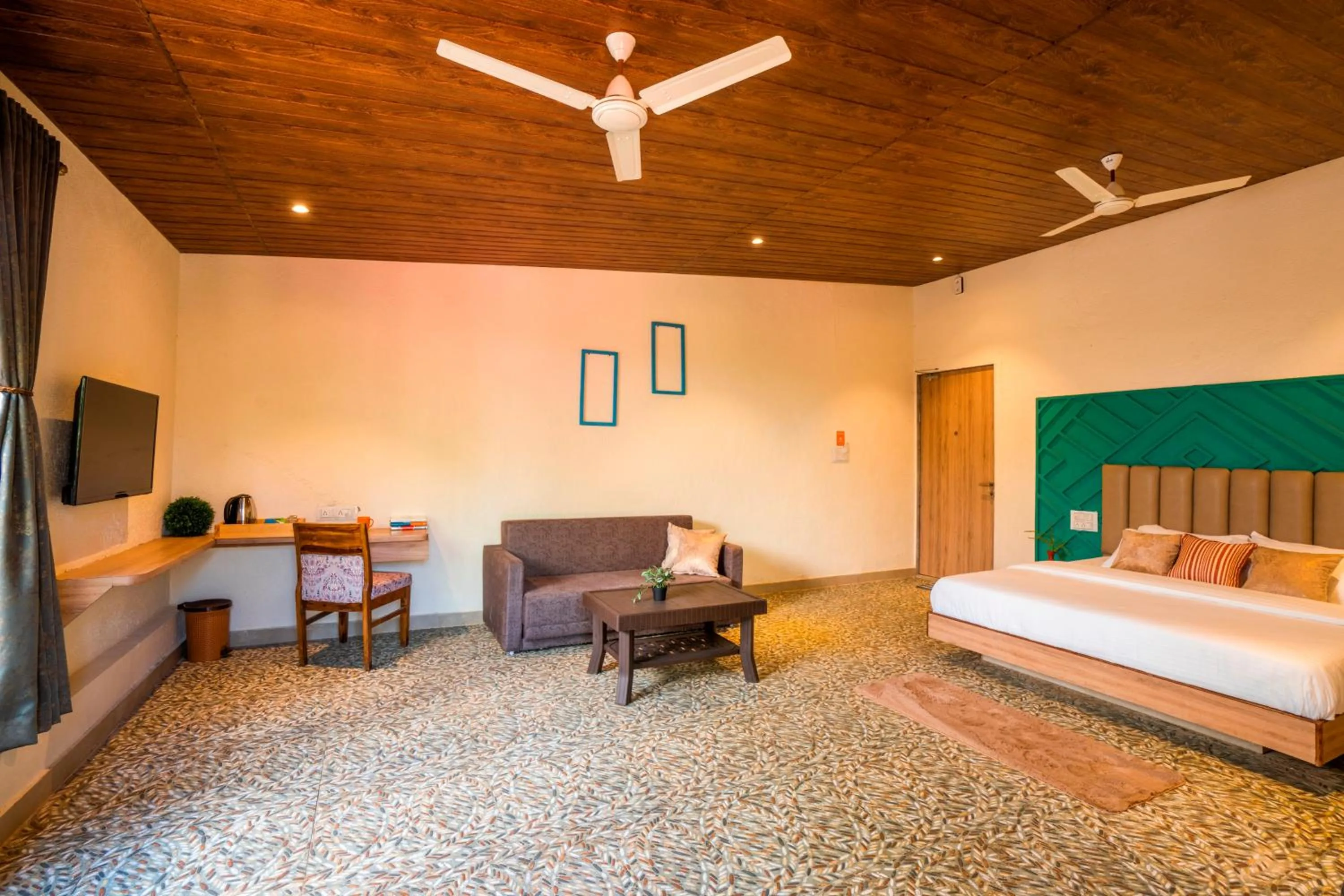 Photo of the whole room, Bed in Zostel Plus Lonavala