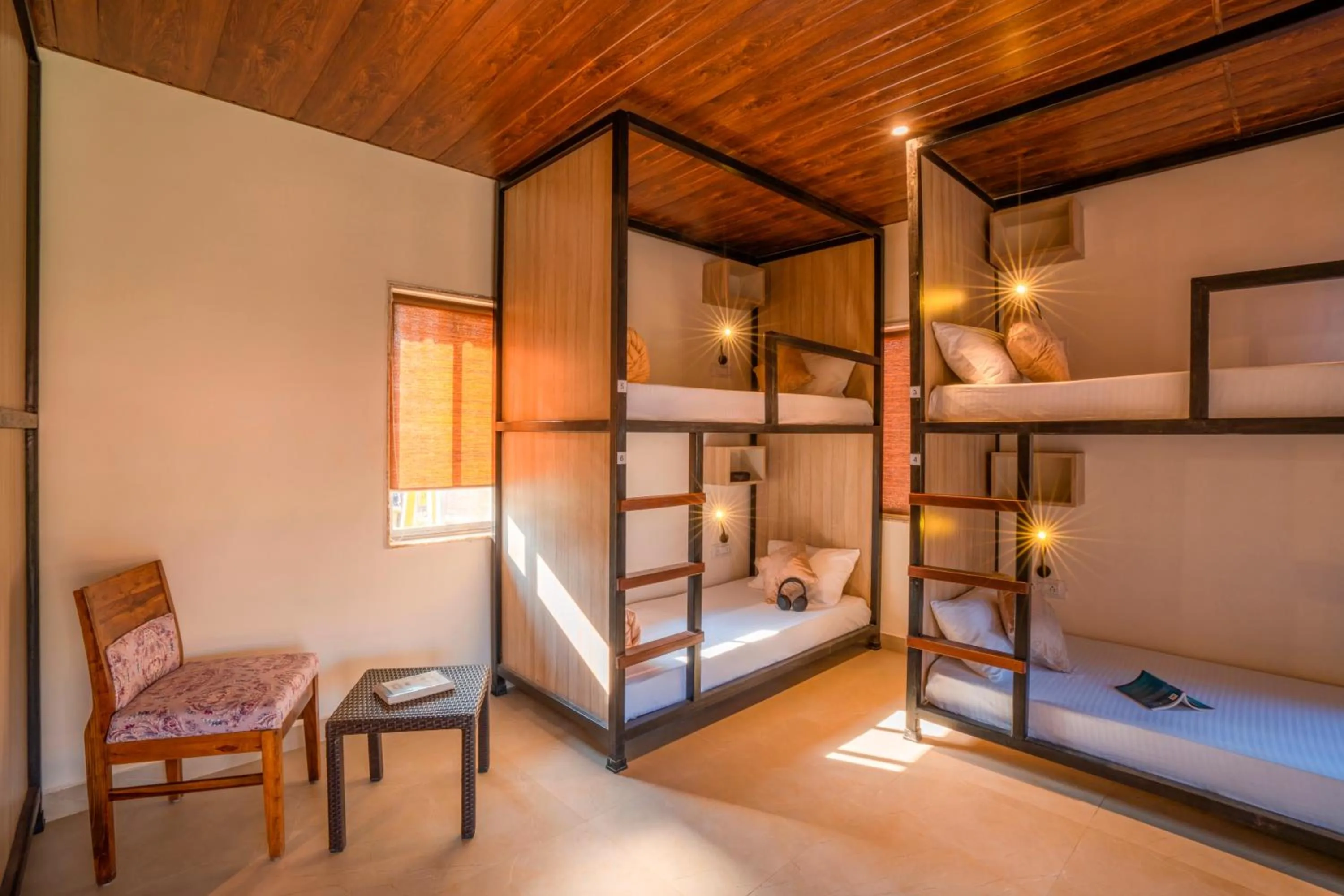 bunk bed, Bed in Zostel Plus Lonavala
