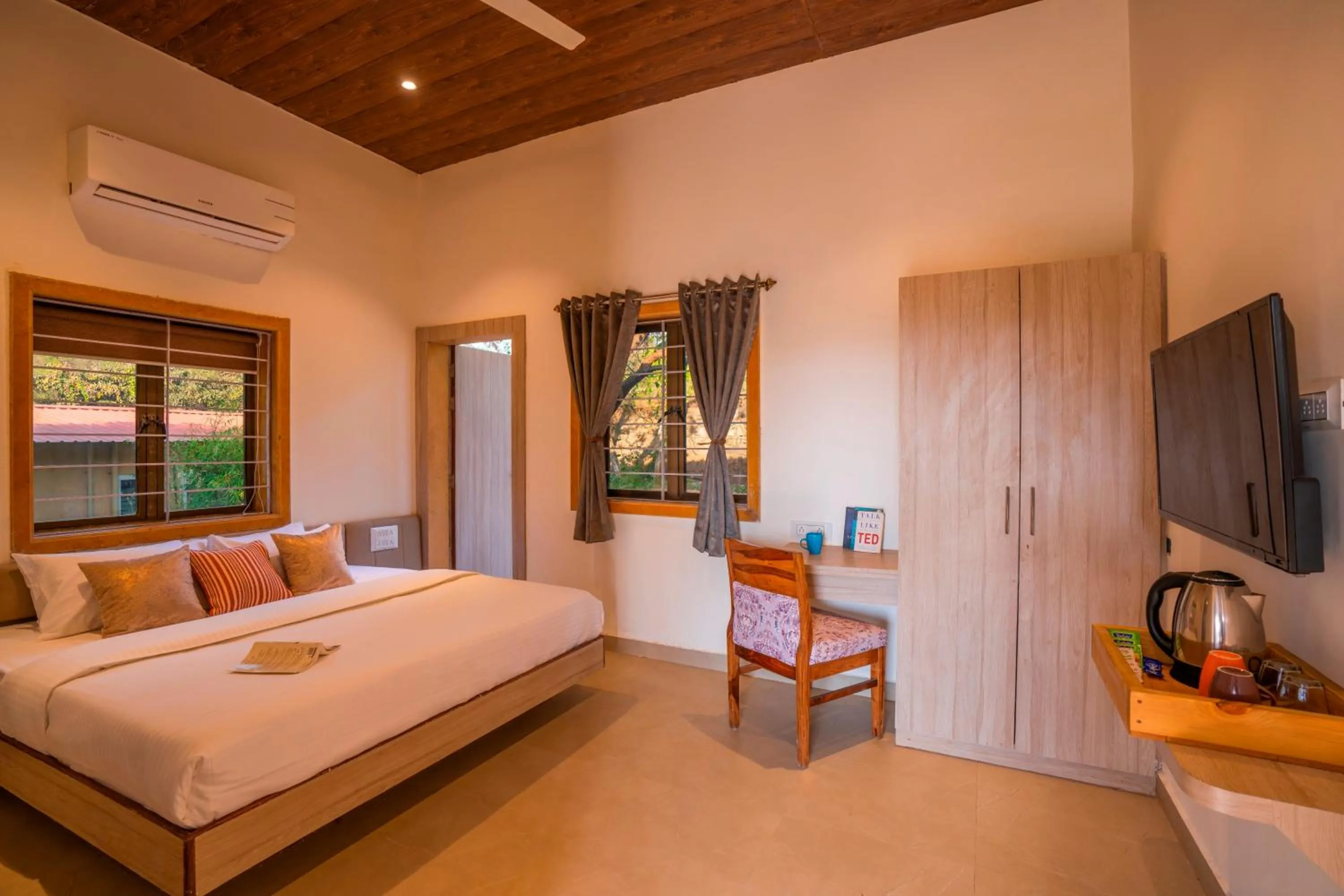 Photo of the whole room, Bed in Zostel Plus Lonavala