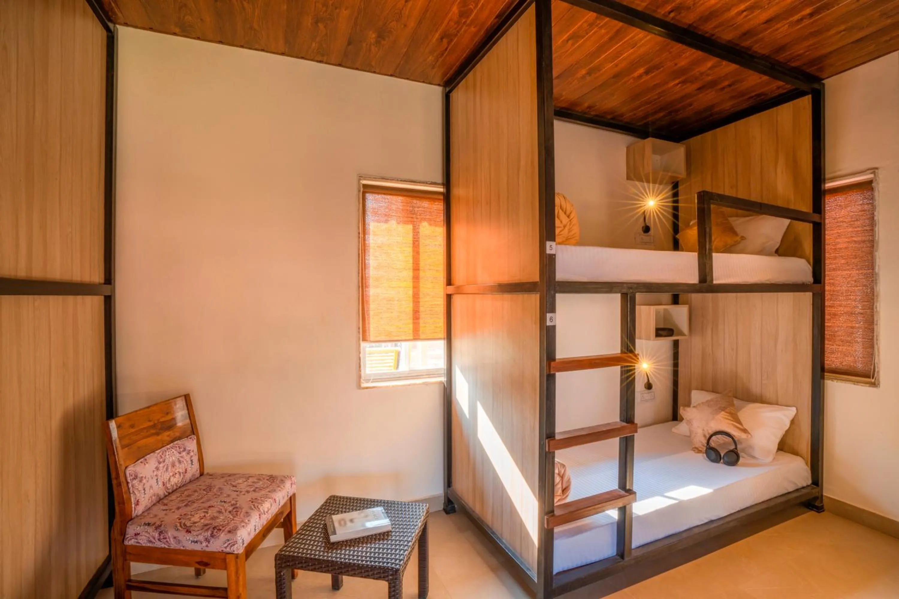 bunk bed, Bed in Zostel Plus Lonavala