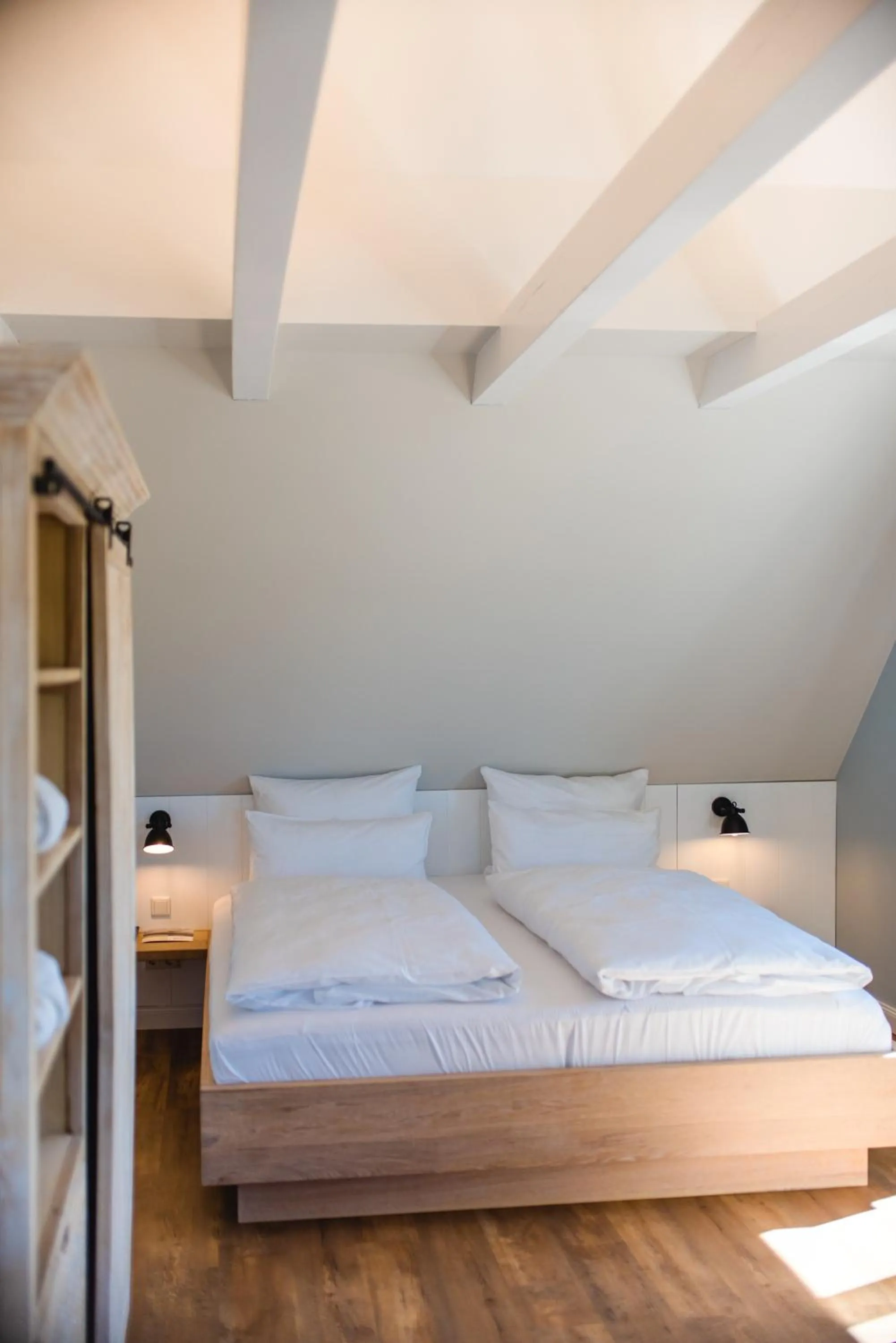 Photo of the whole room, Bed in Seaside 43