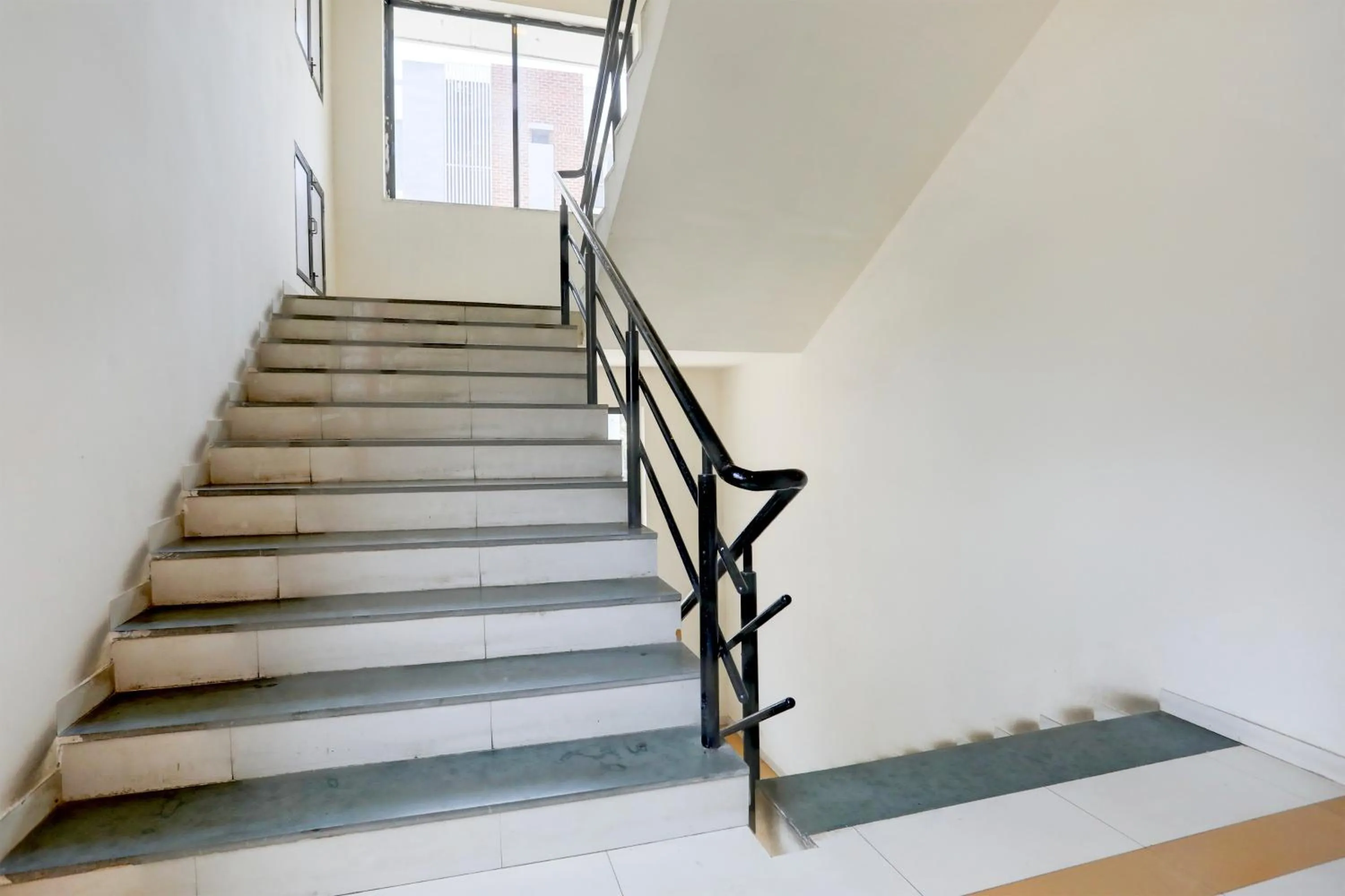 Lobby or reception in FabHotel Prime Ace II - Near Jupiter Hospital