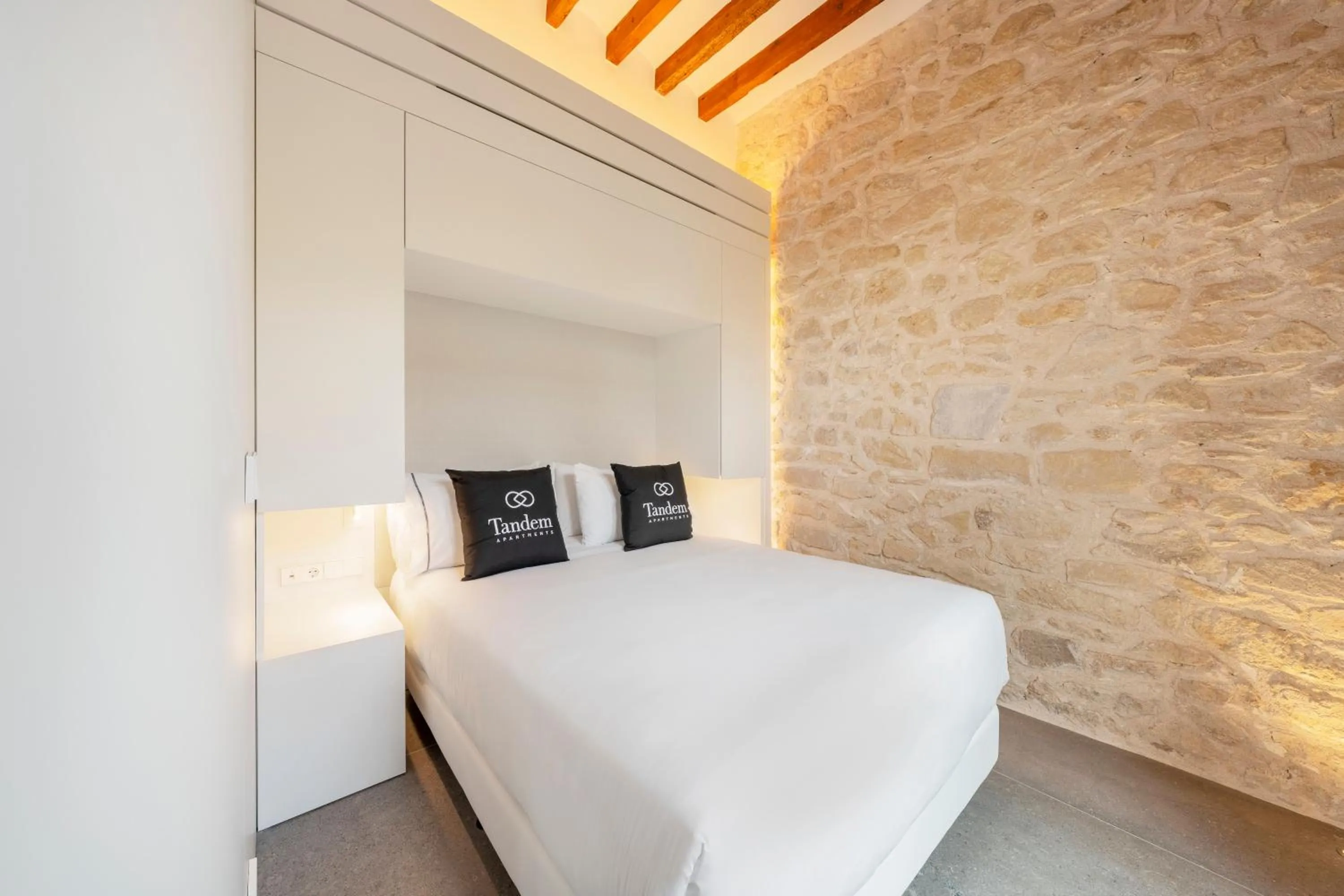 Tandem Pórtico Alicante Suites