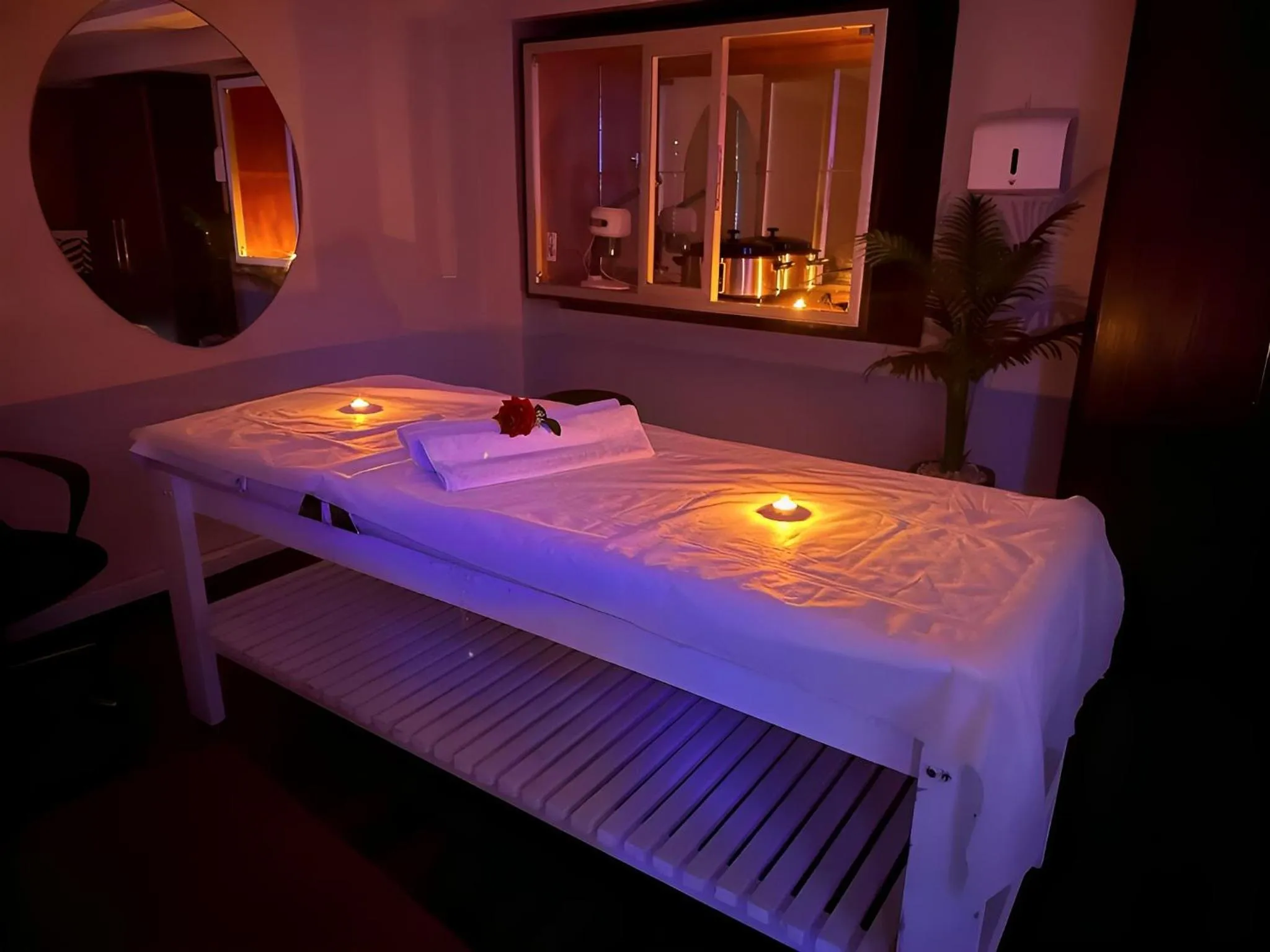 Massage, Bed in Silver Suites Hotel & Spa Casablanca