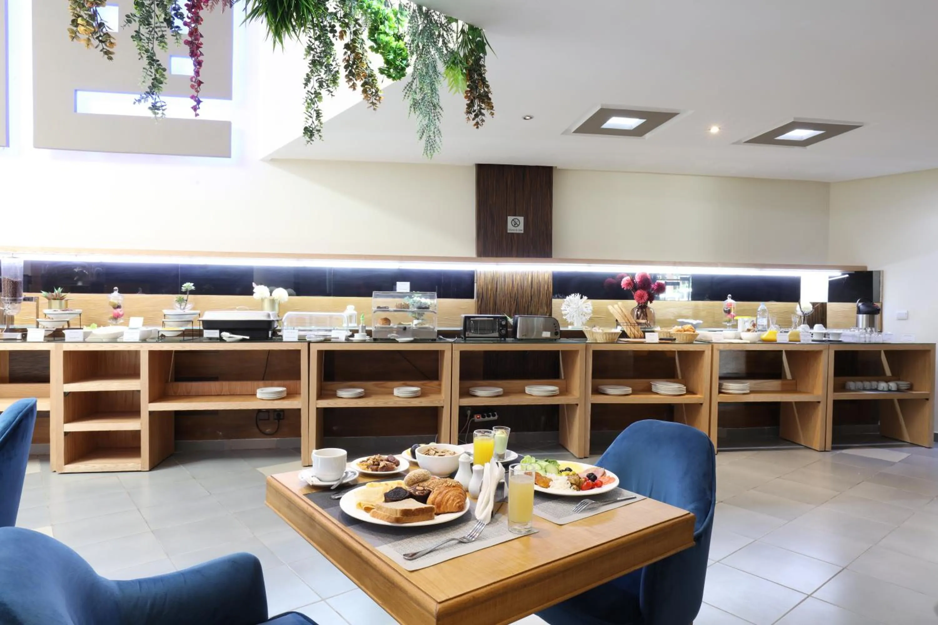 Restaurant/places to eat in Silver Suites Hotel & Spa Casablanca