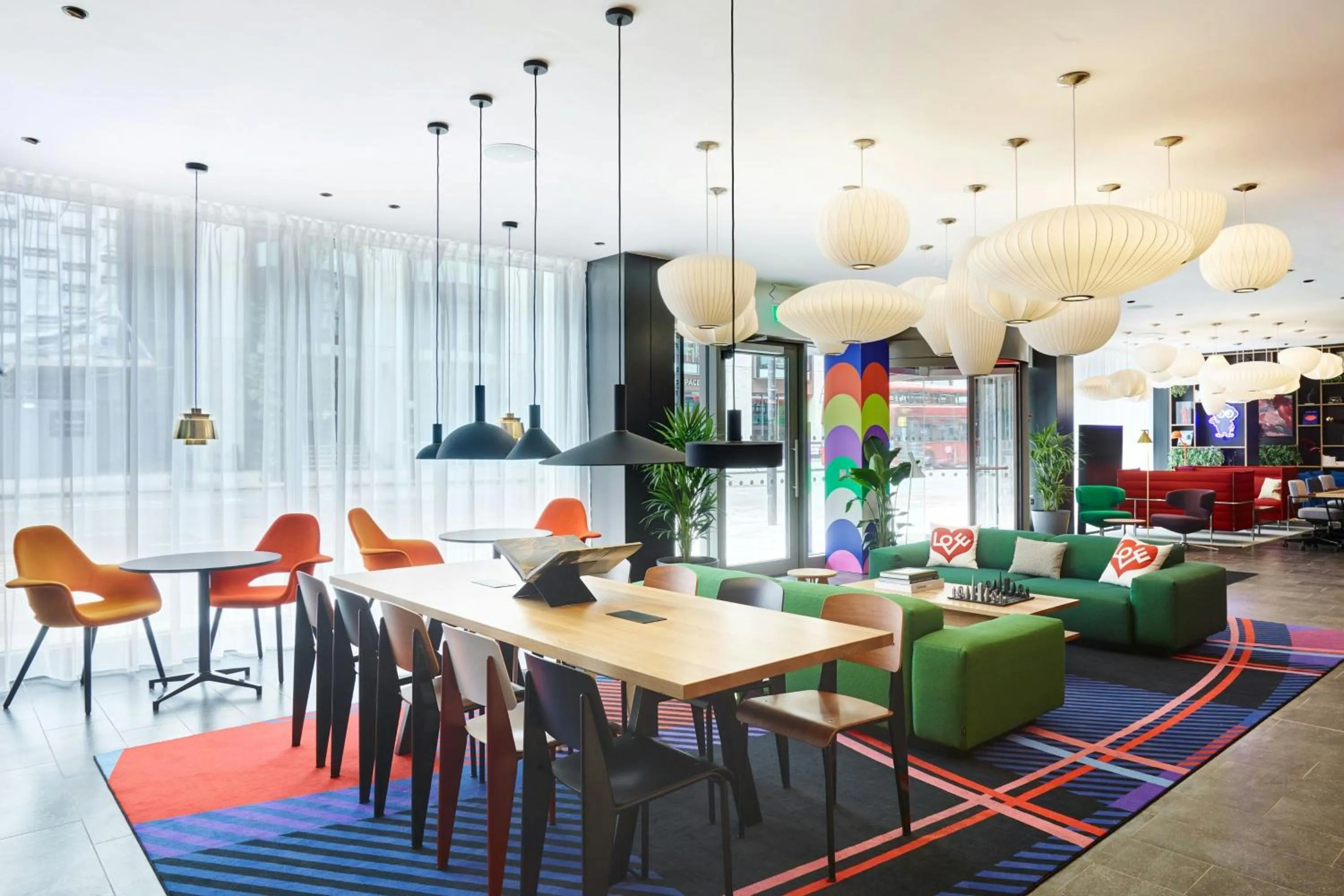 Lobby or reception in citizenM London Victoria Station