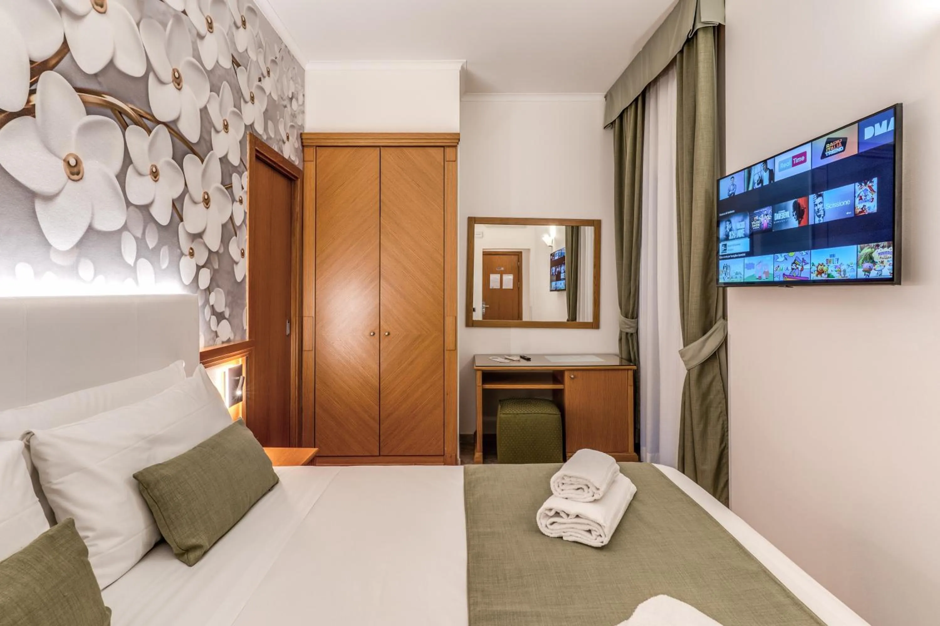 Bed in Roma dei Papi B&B