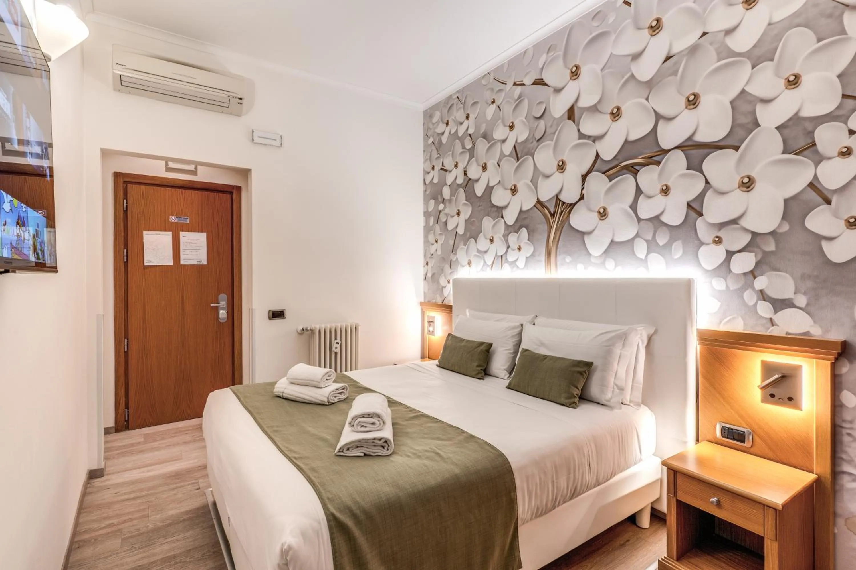 Bed in Roma dei Papi B&B